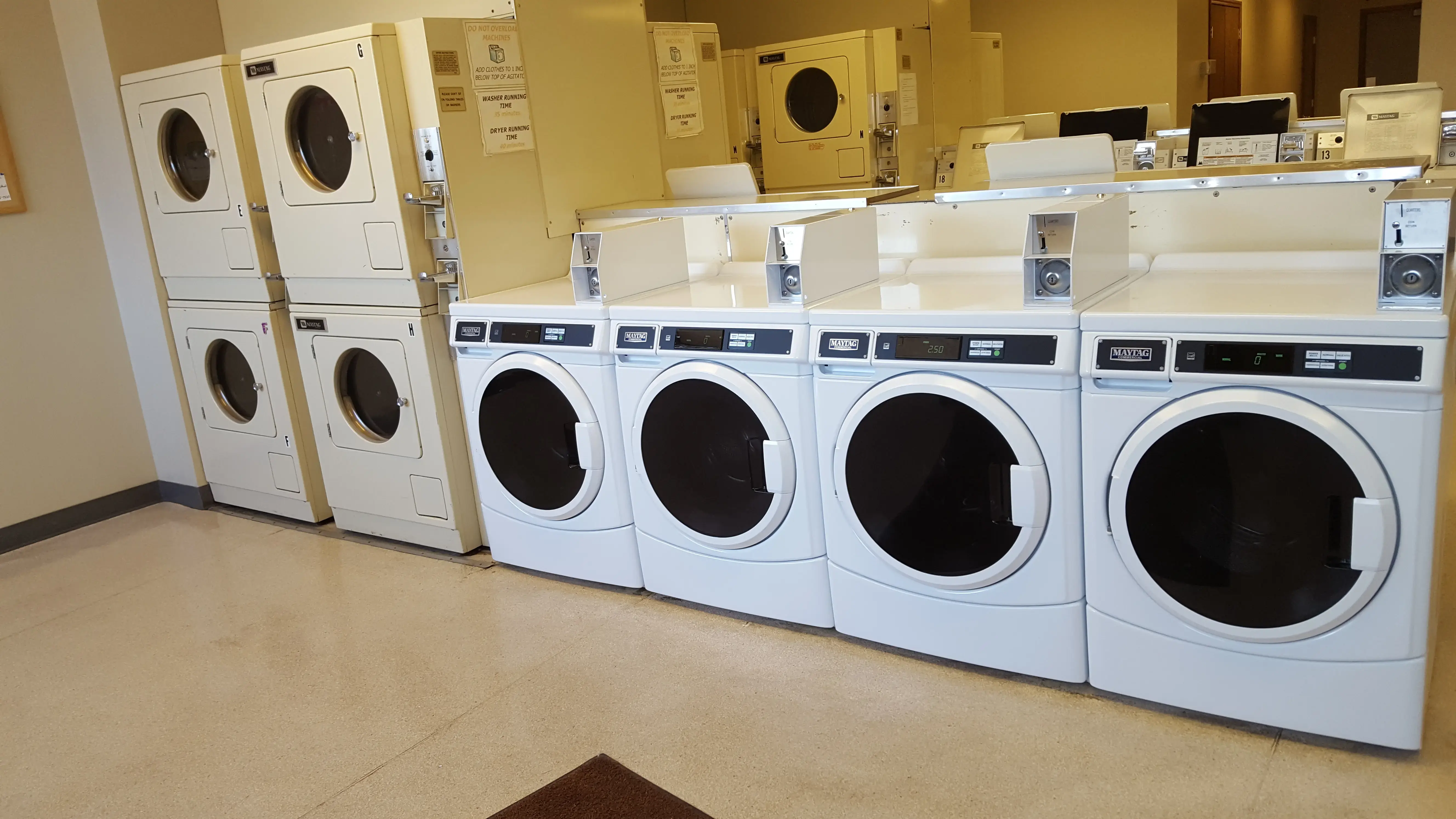 Depot Laundromat thumbnail 18