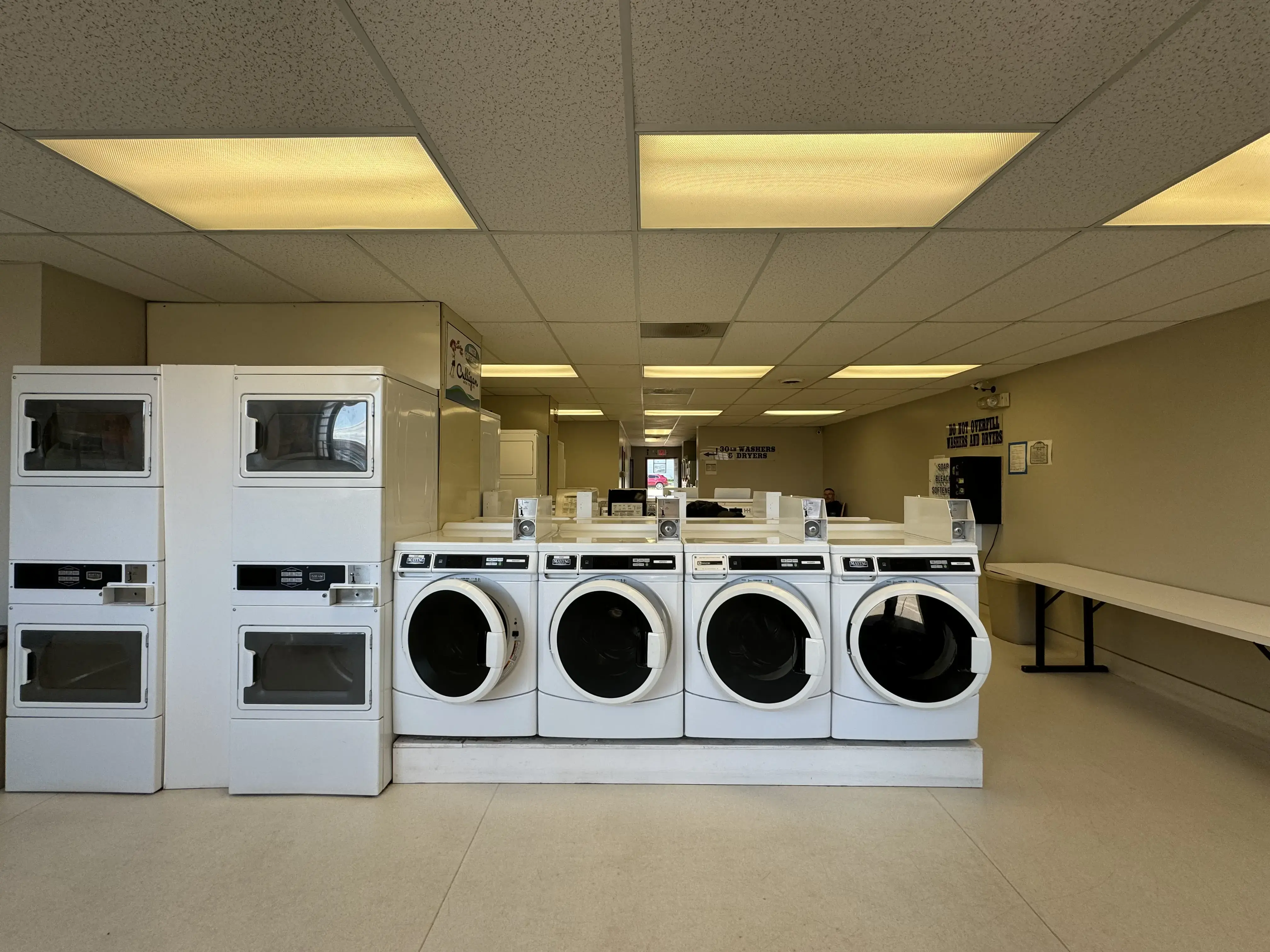 Depot Laundromat - Image 2
