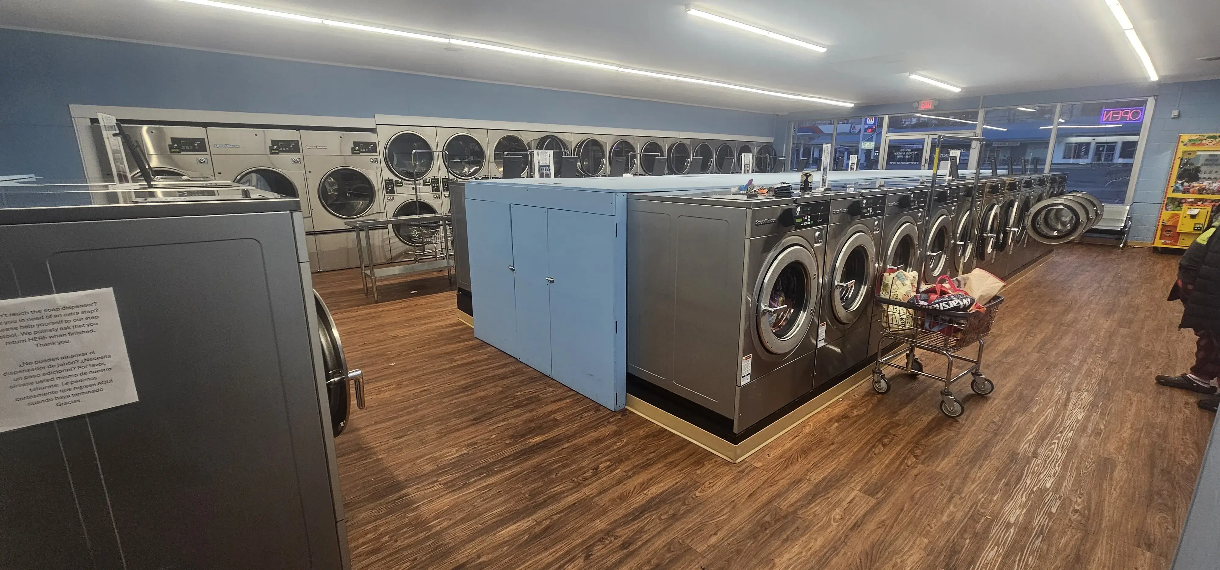 Depot Laundry thumbnail 18