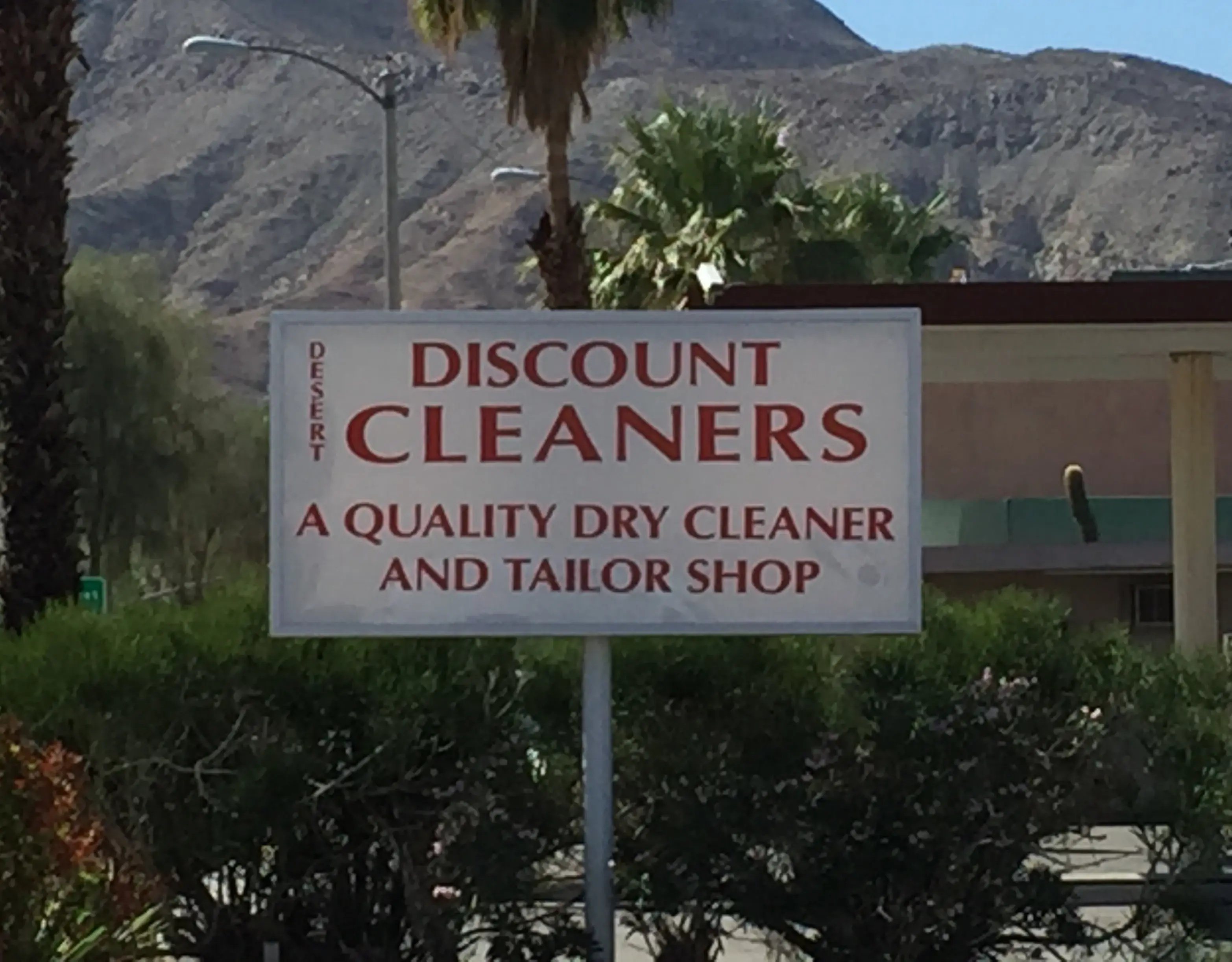 Desert Discount Cleaners thumbnail 6