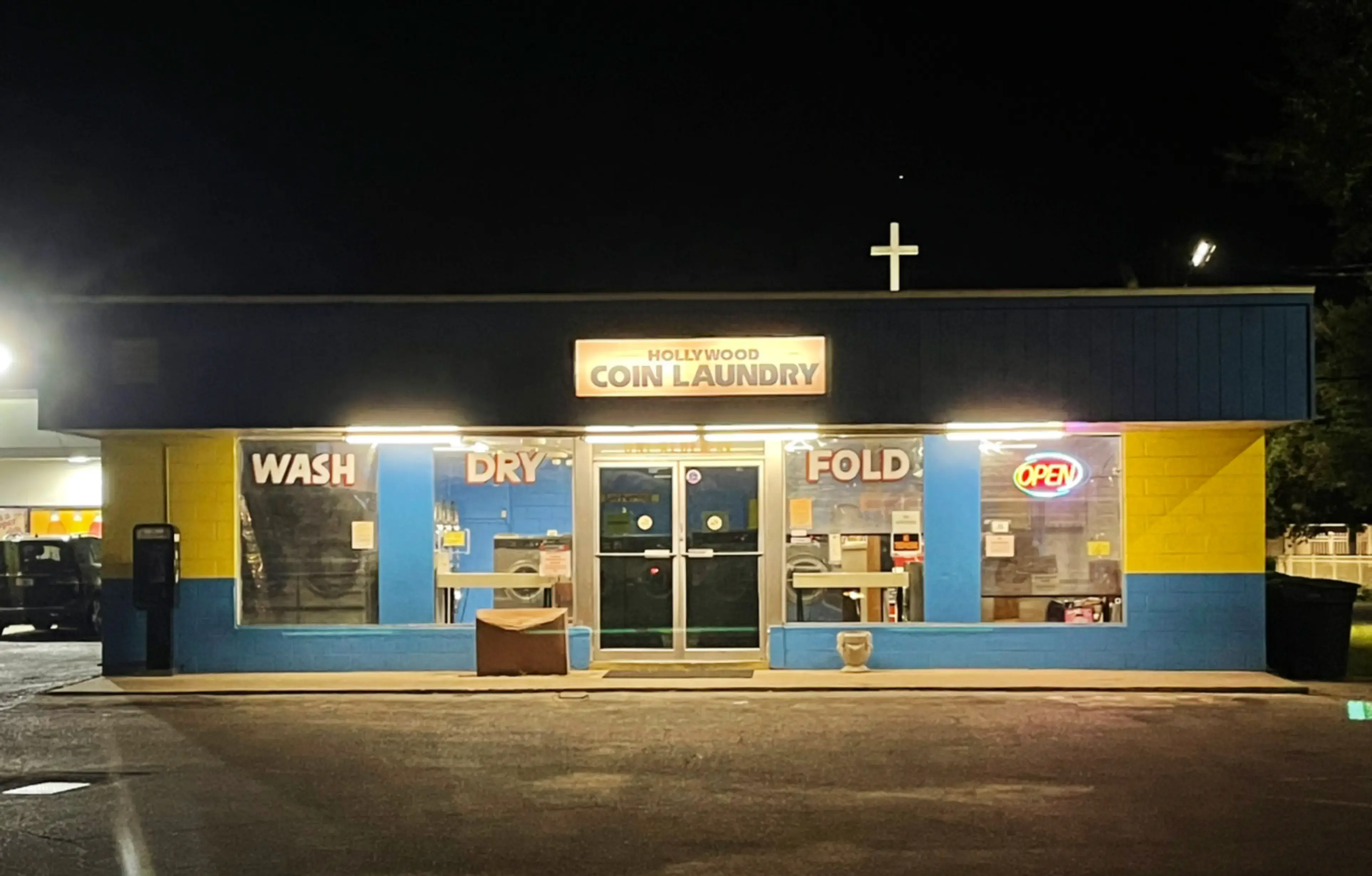 Destin-Ft Walton Bch 24hr Coin Laundry Lavandería con monedas las 24 horas location