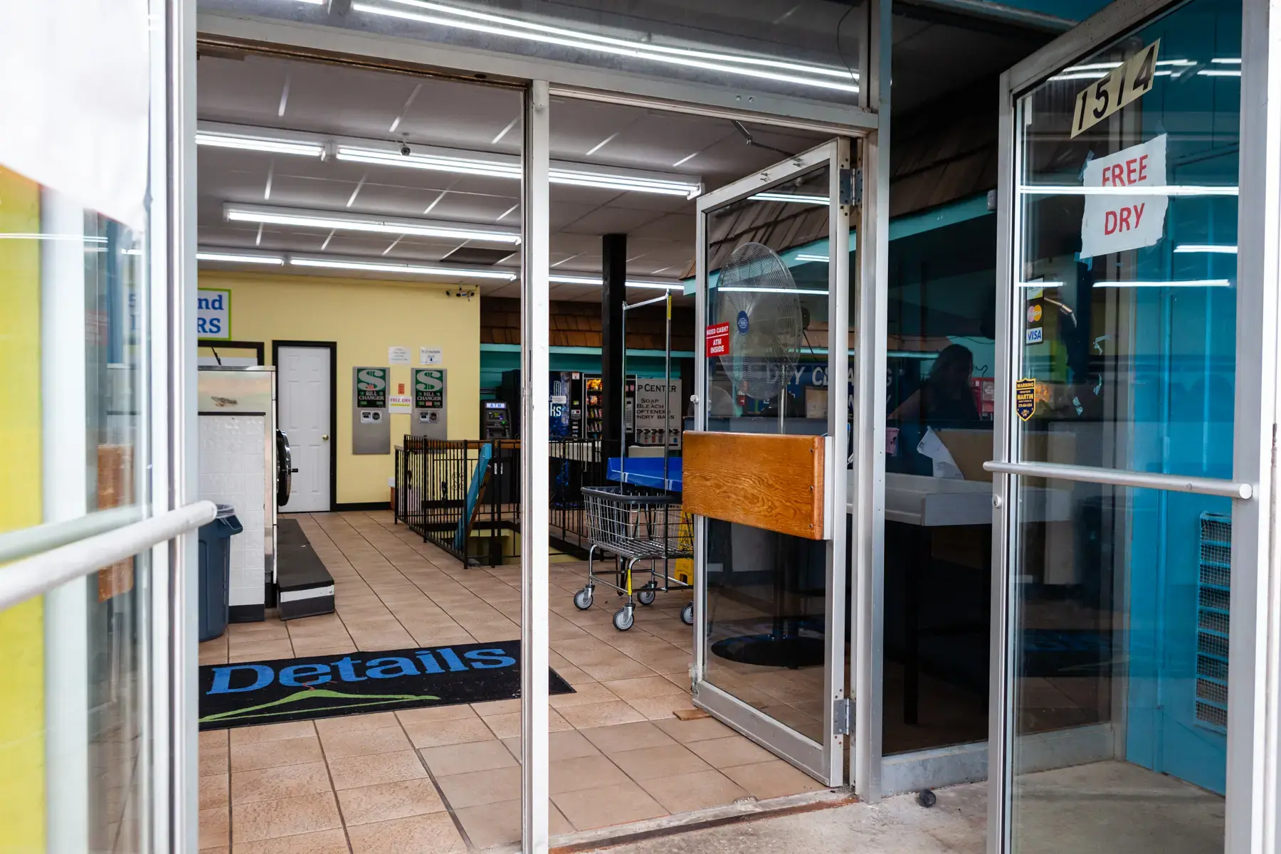 Details Dry Cleaning & Laundry - East Michigan Blvd thumbnail 11