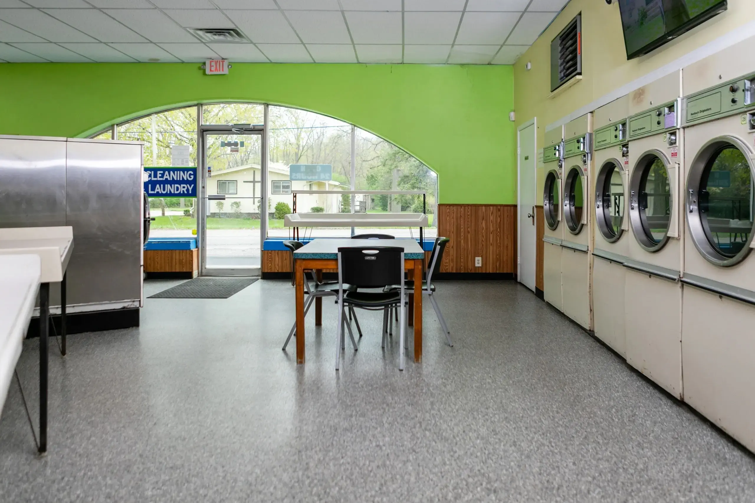 Details Dry Cleaning & Laundry - Ohio St thumbnail 3