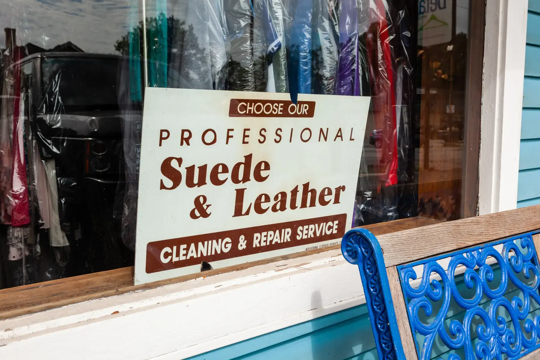 Details Dry Cleaning & Laundry thumbnail 7