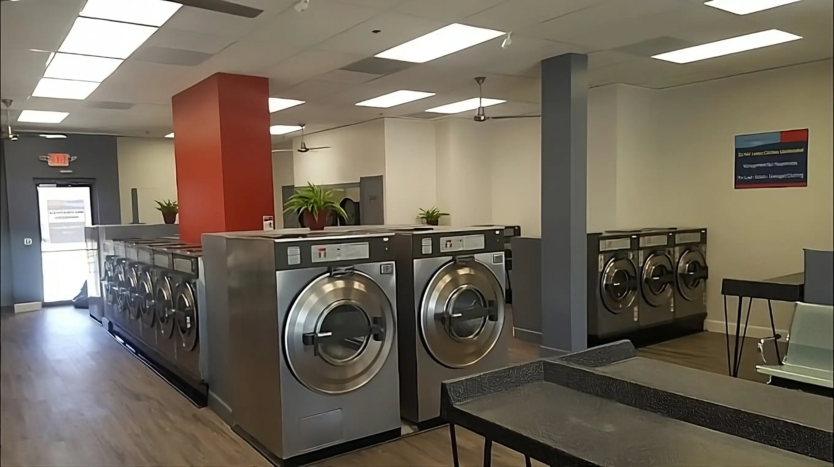Diamond Bright Laundry of Casselberry - Image 1