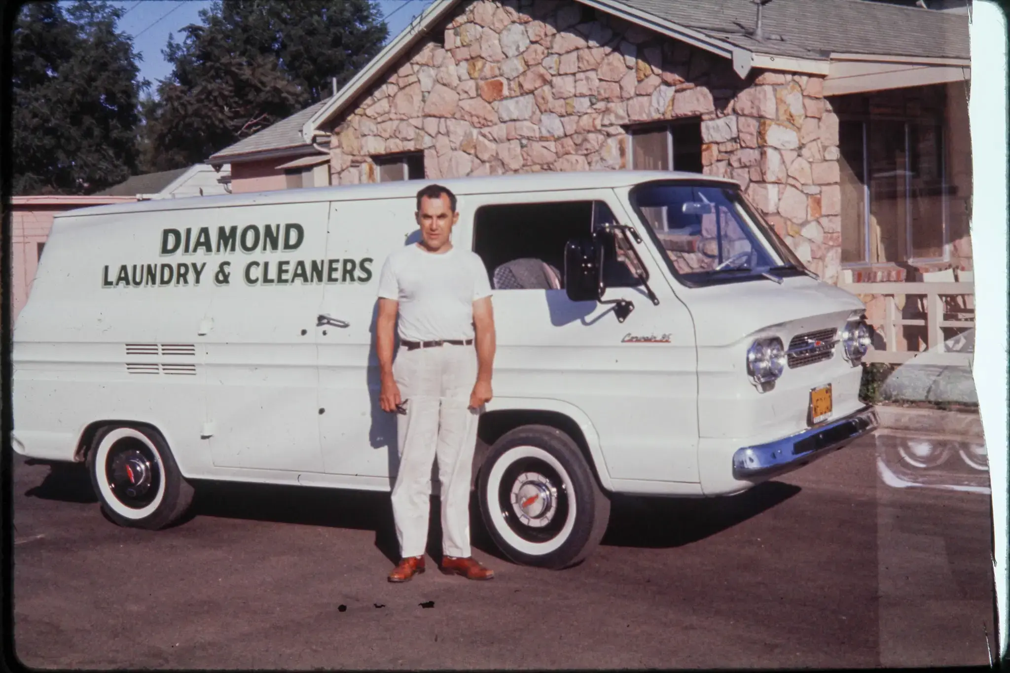 Diamond Laundry & Cleaners - Image 4