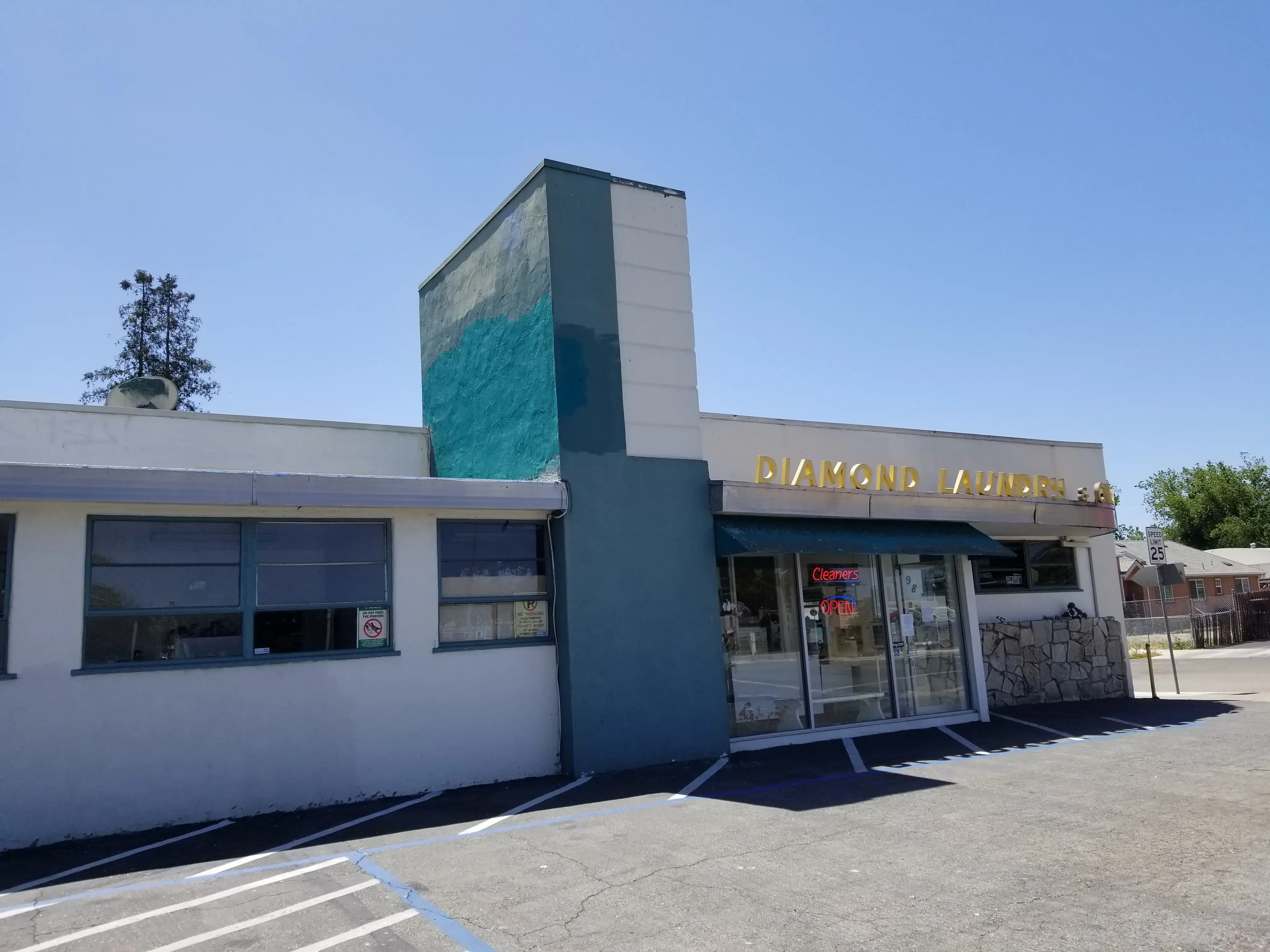 Diamond Laundry & Cleaners - Image 6