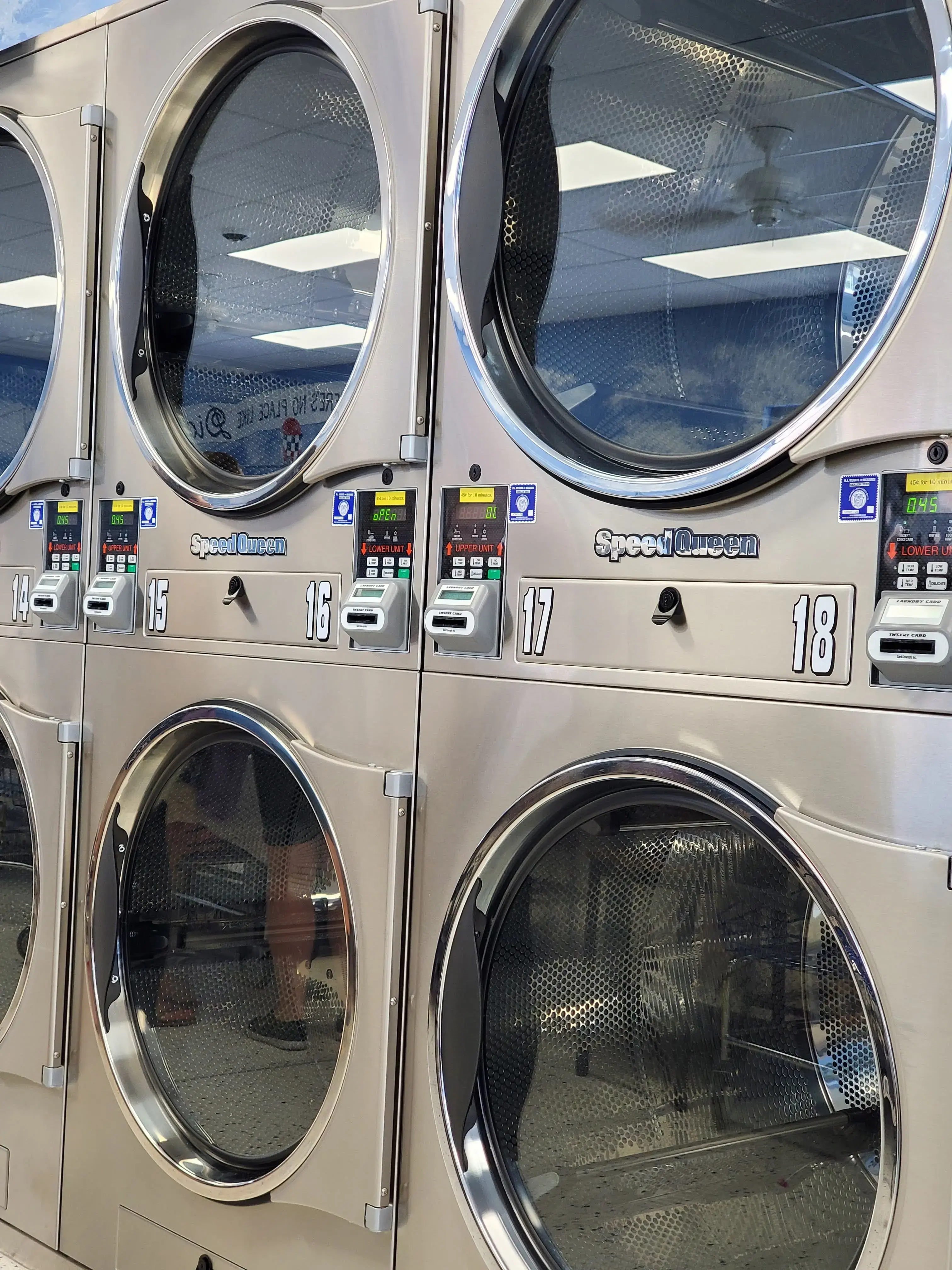 Diane's O'Matic Wash - Image 9