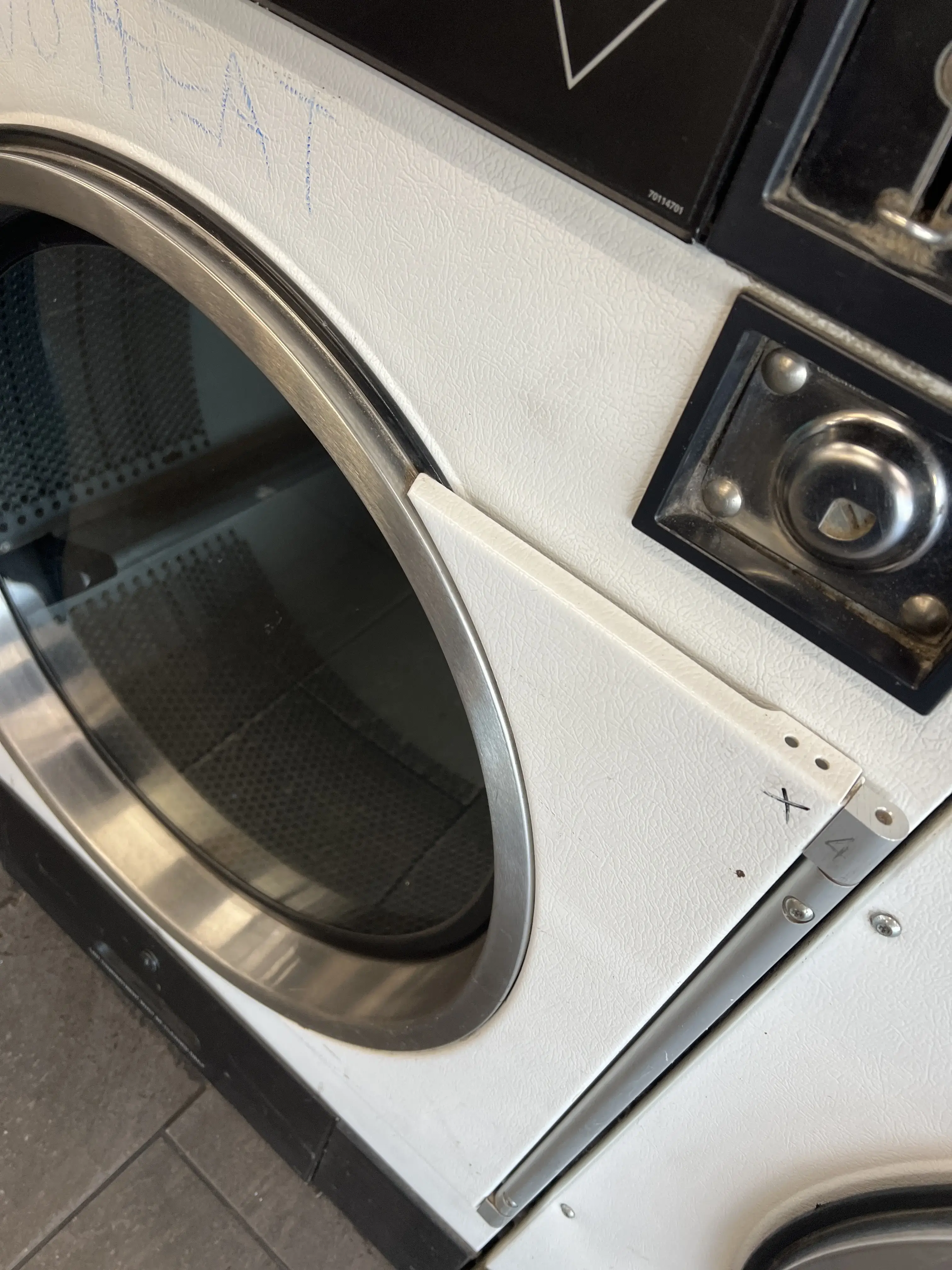 Dirty Bird Laundry - Image 7