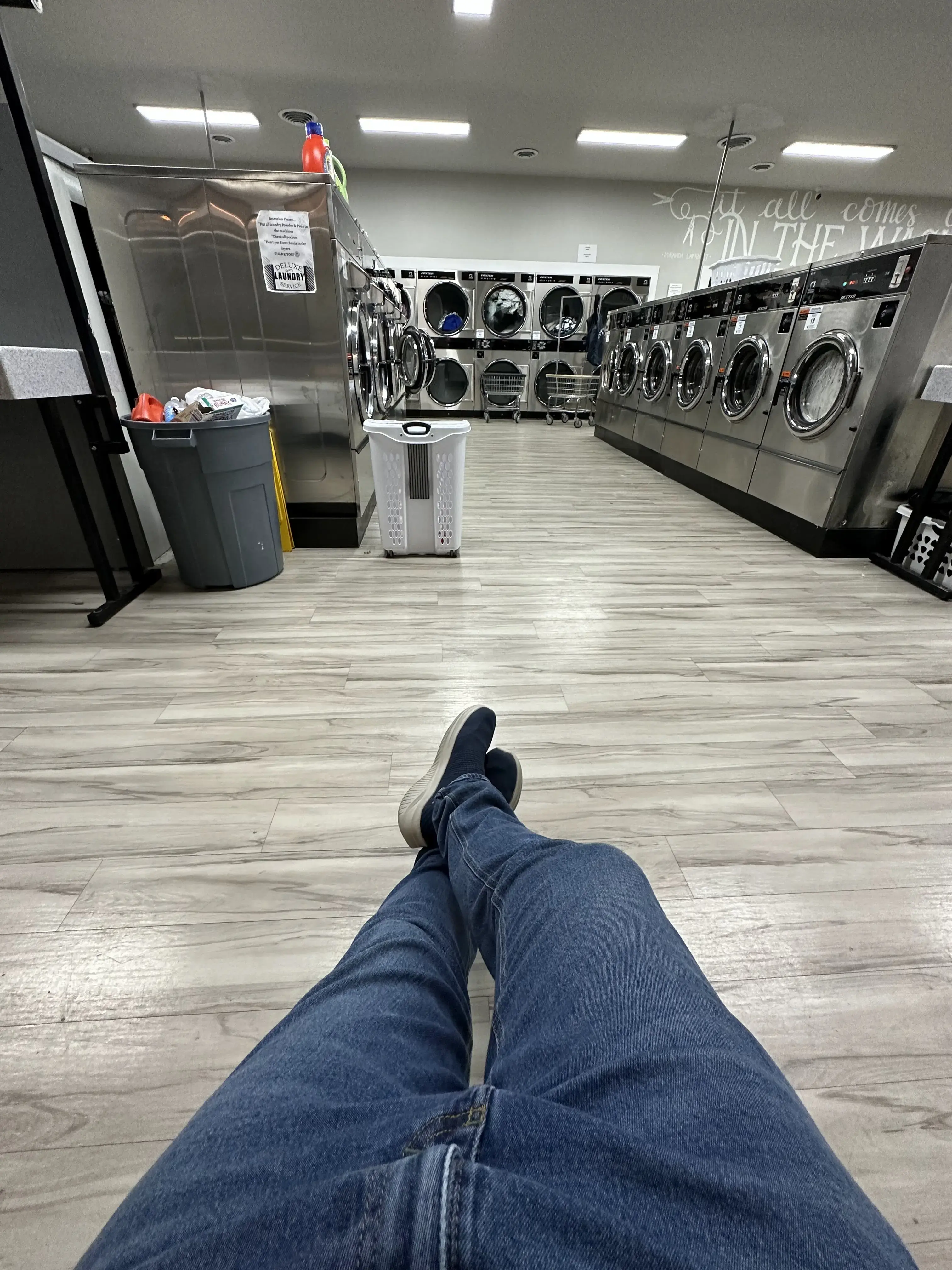 Dirty Duds Laundromat thumbnail 6
