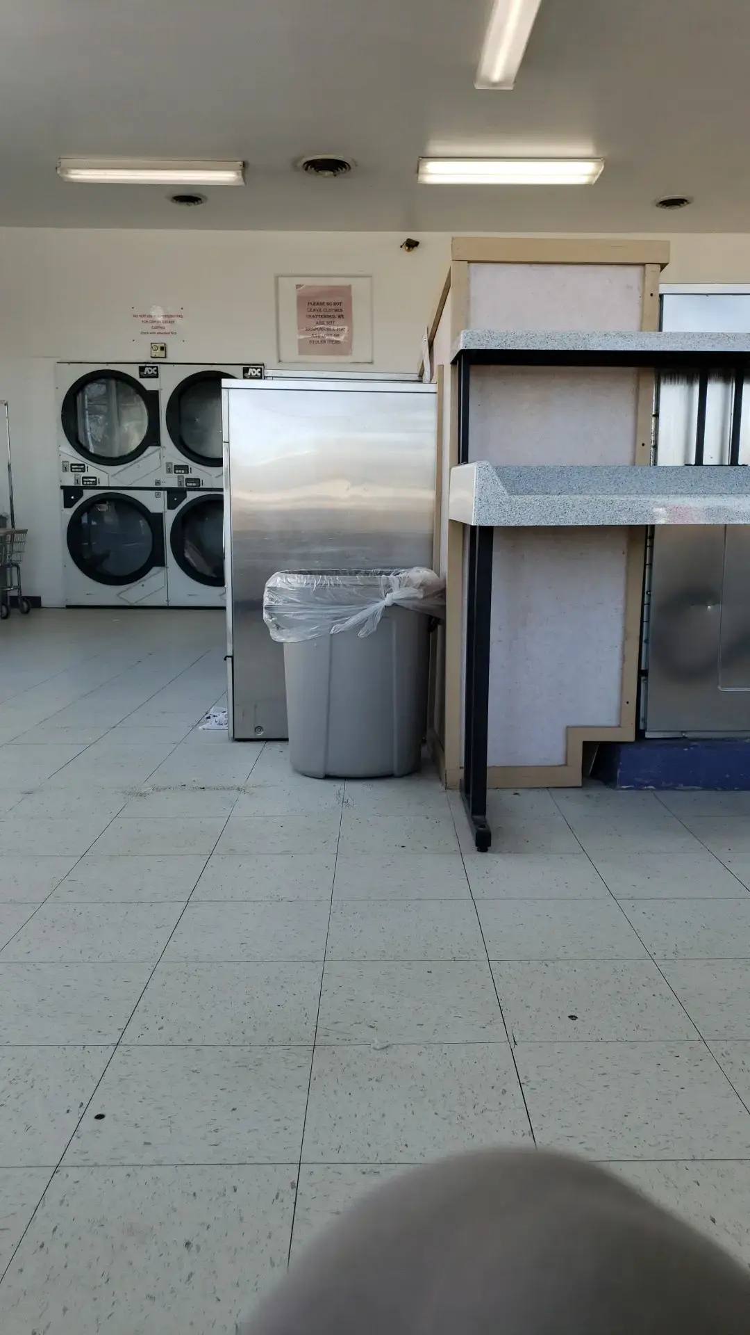 Dirty Duds Laundromat thumbnail 9