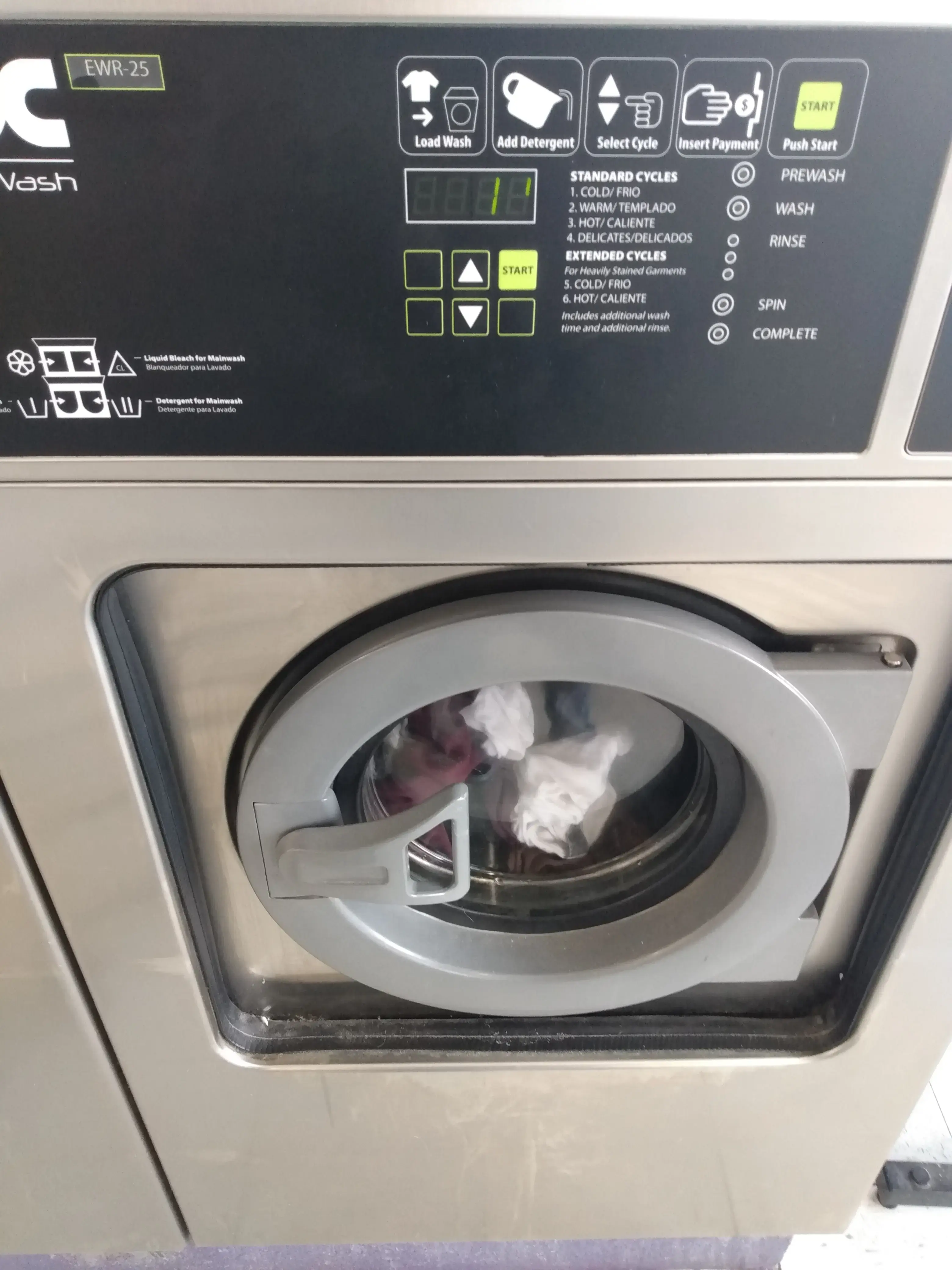 Dirty Duds Laundromat - Image 10