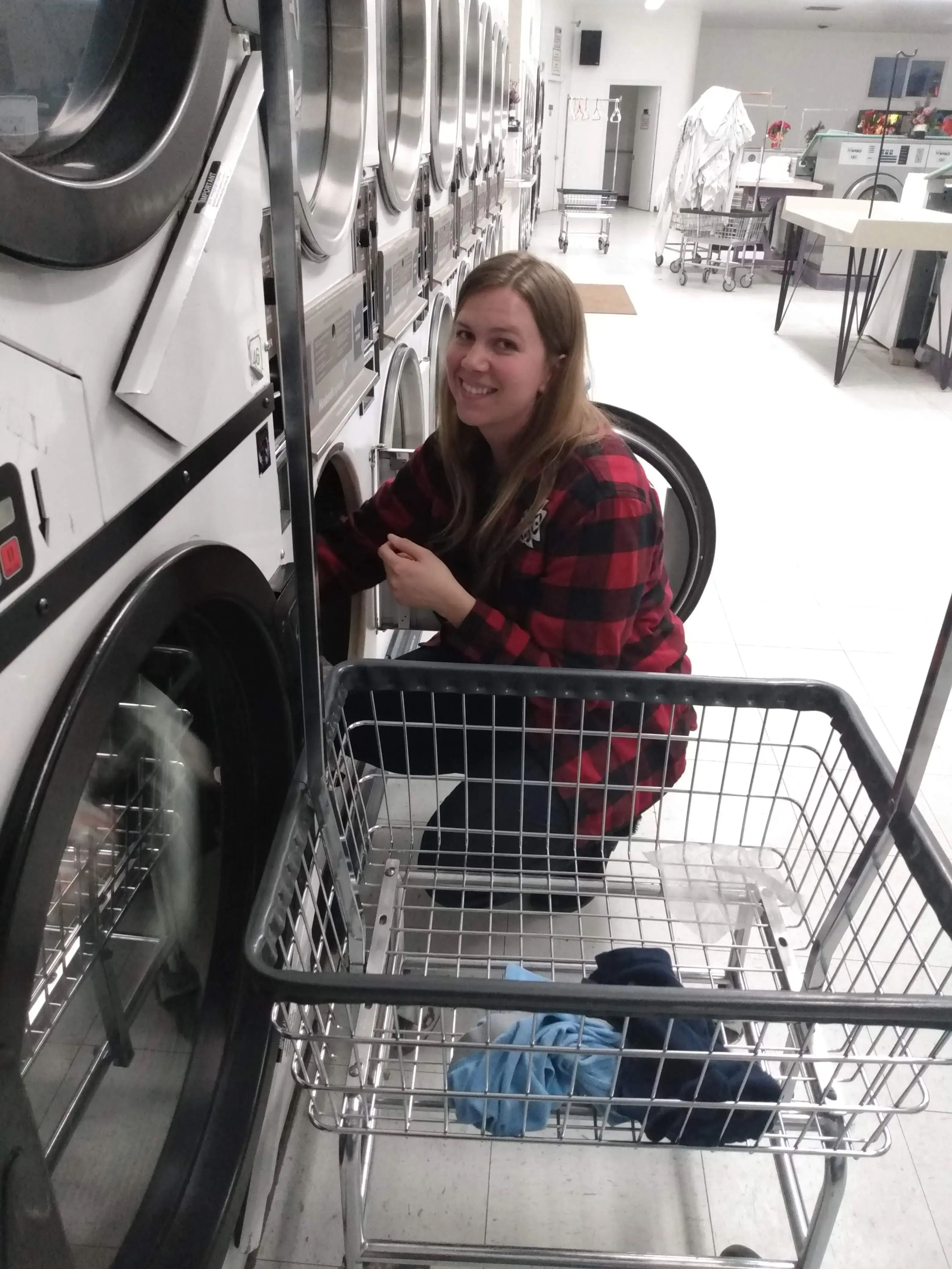 Dirty Duds Laundromat thumbnail 11
