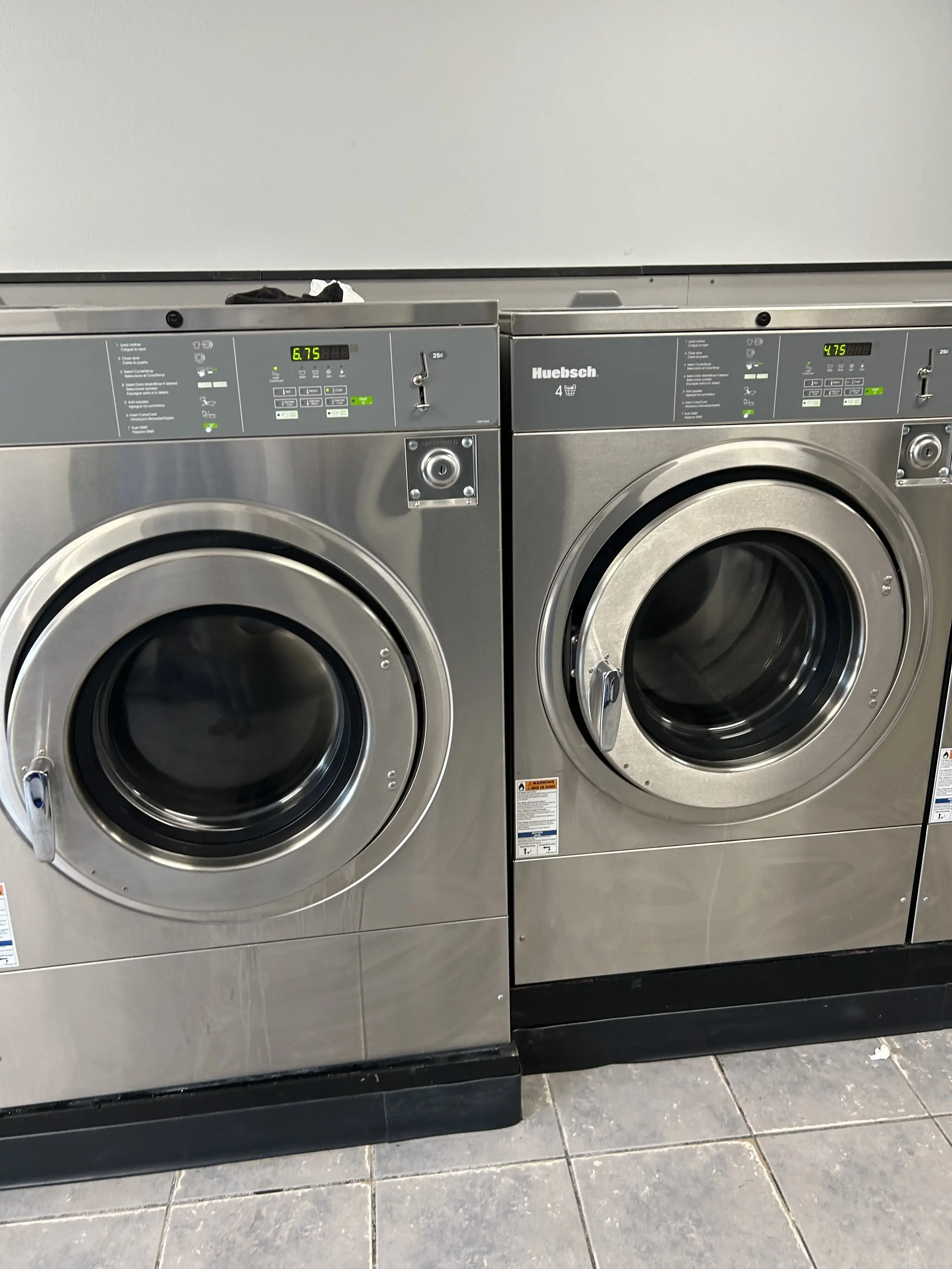 Dirty Laundry Coin Laundromat thumbnail 13