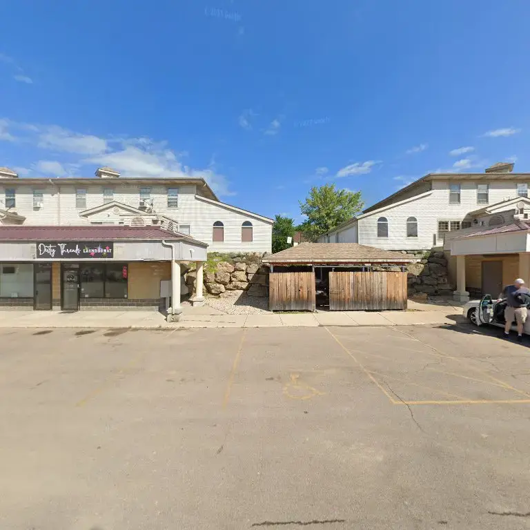 Dirty Threads Laundromat - Image 19