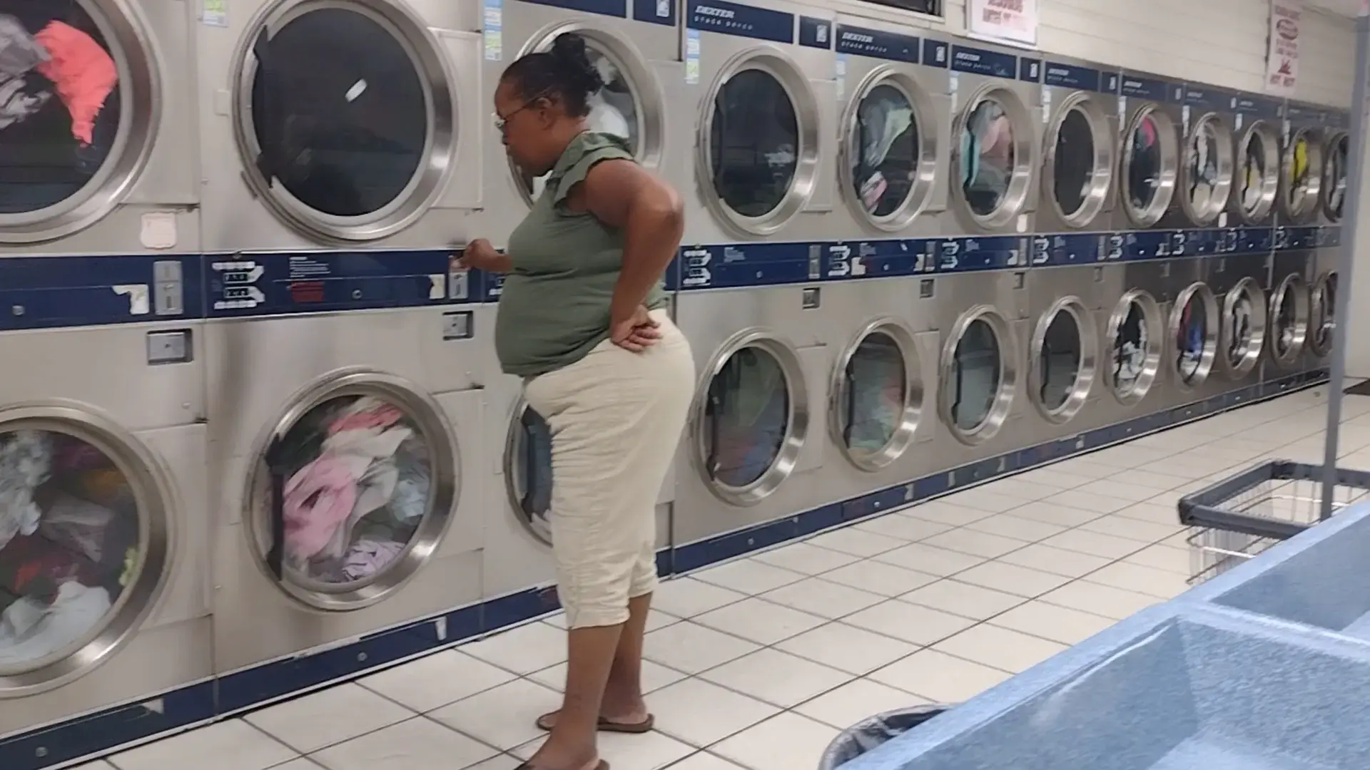 Discount Coin Laundry - Image 8