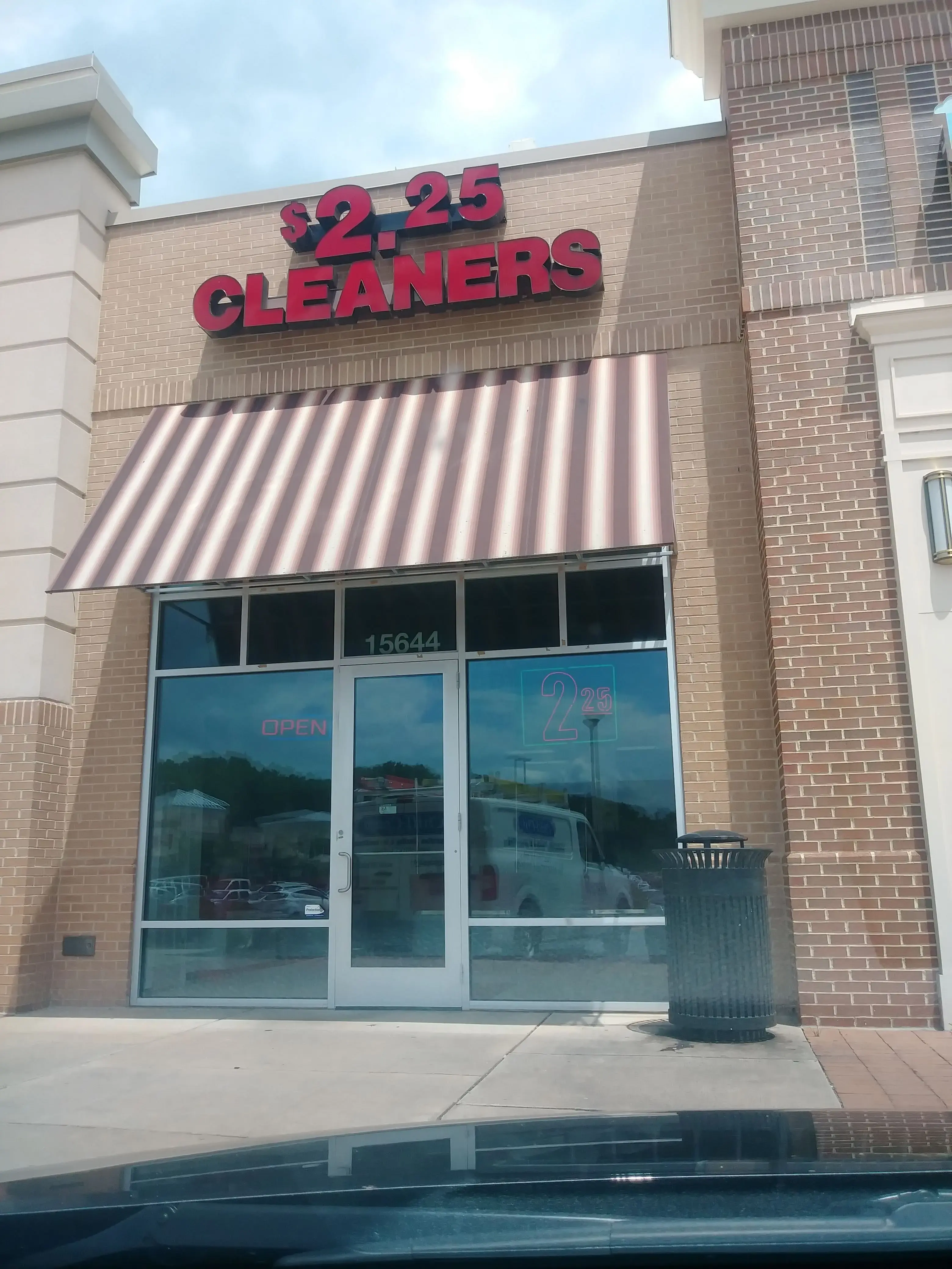 District Cleaners of Burtonsville thumbnail 8