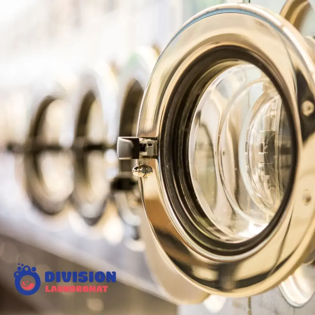 Division Laundromat of Melrose Park thumbnail 5