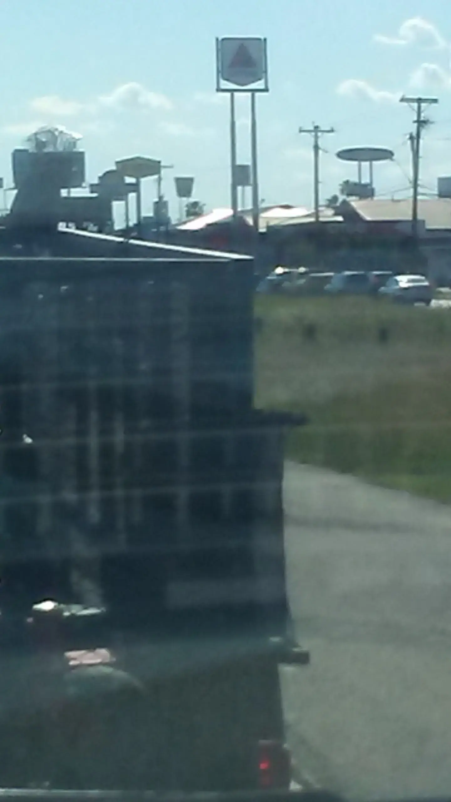 Division Laundry - Image 12