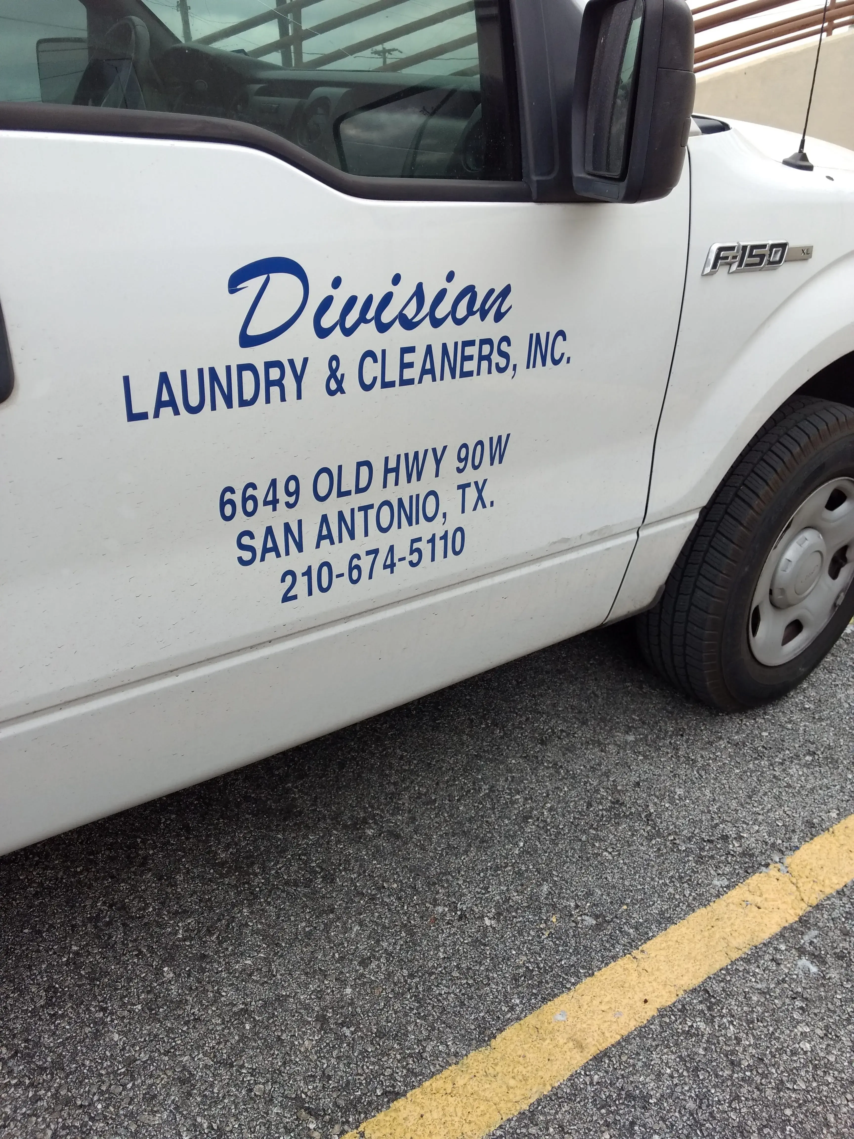 Division Laundry - Image 7