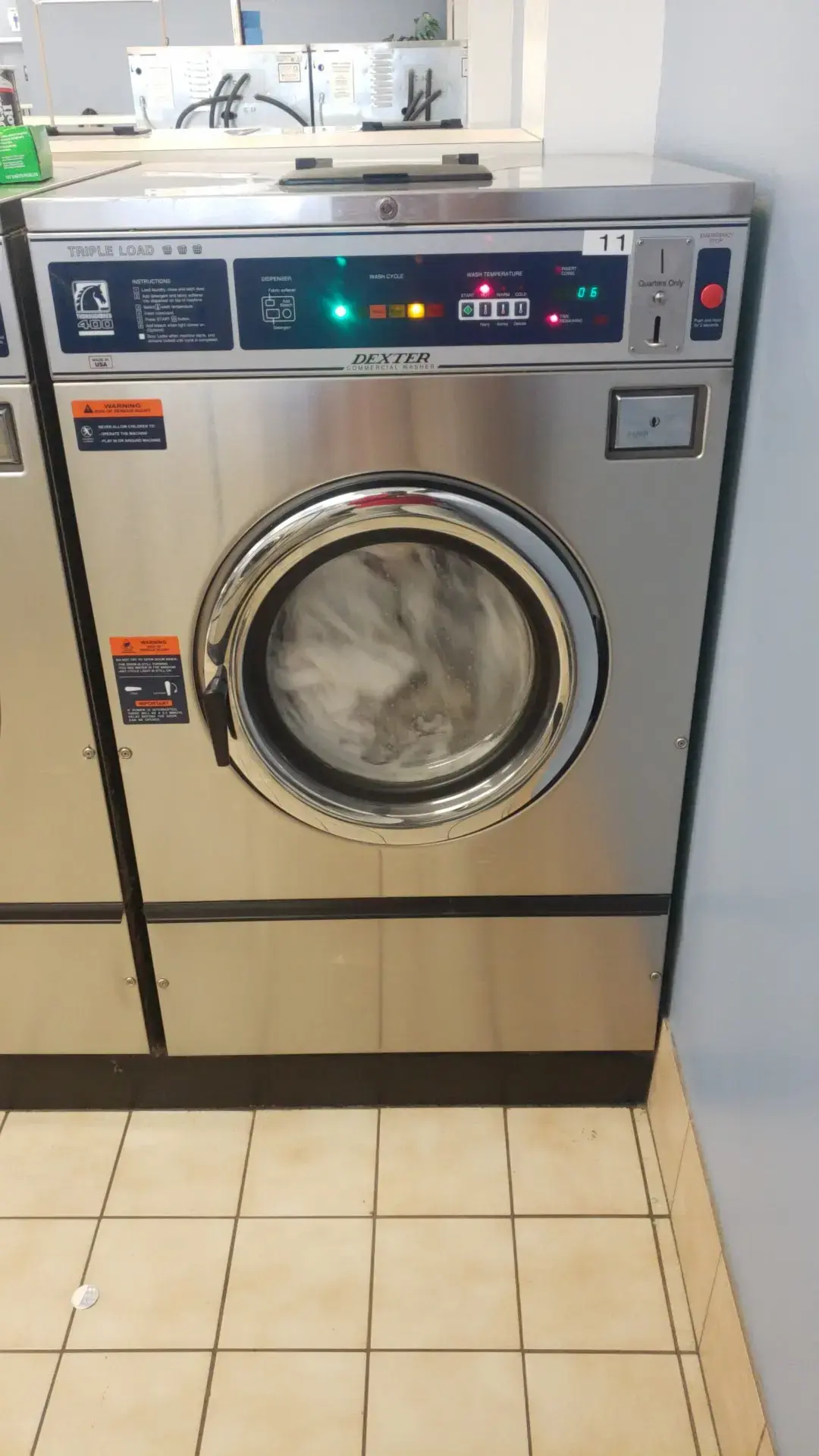 Division Street Laundry - Image 20