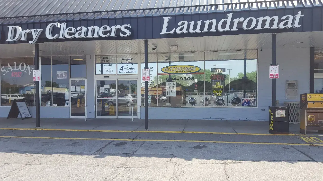 Division Street Laundry - Image 1