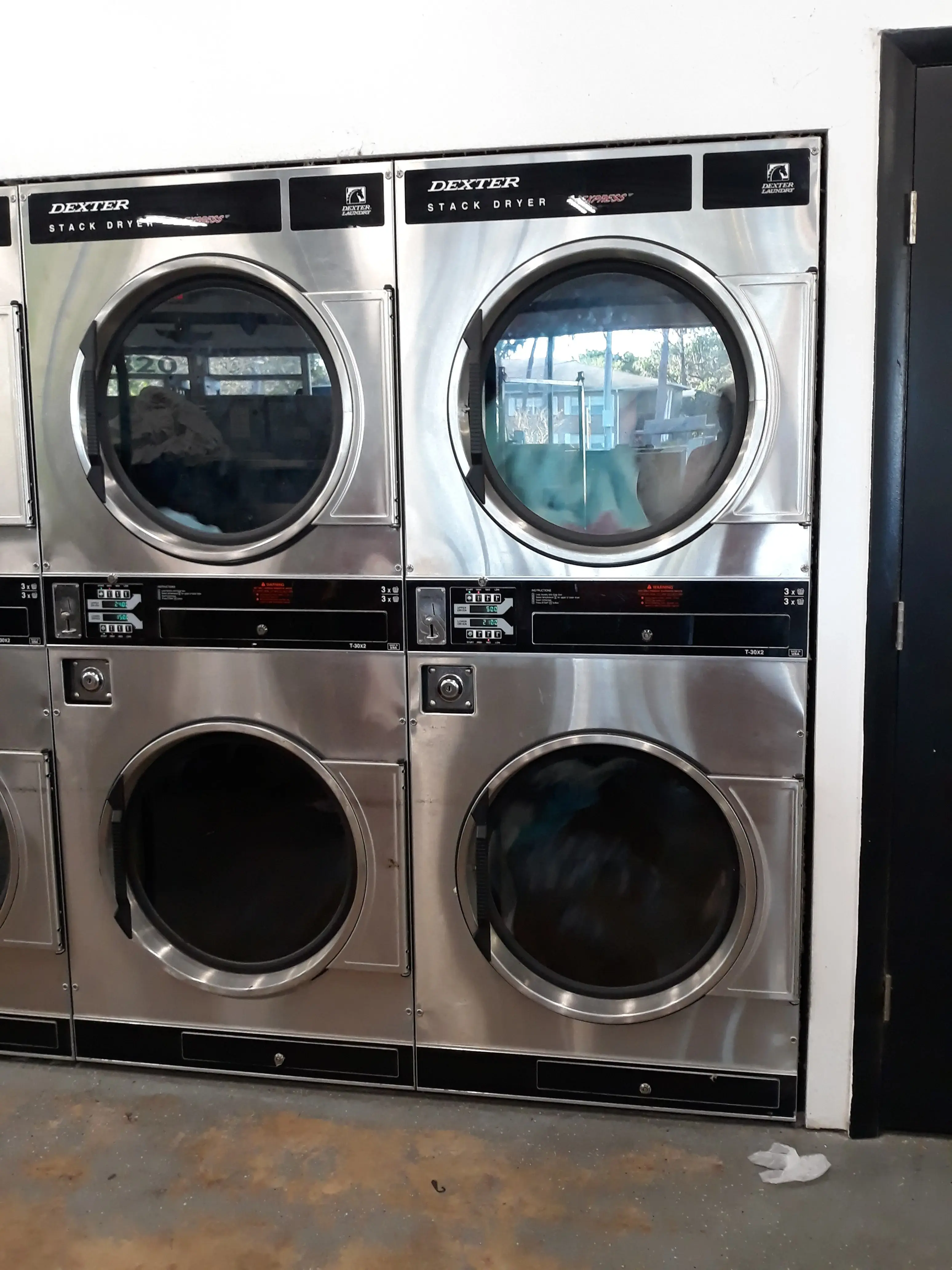 DJ Coin Laundry - Image 16