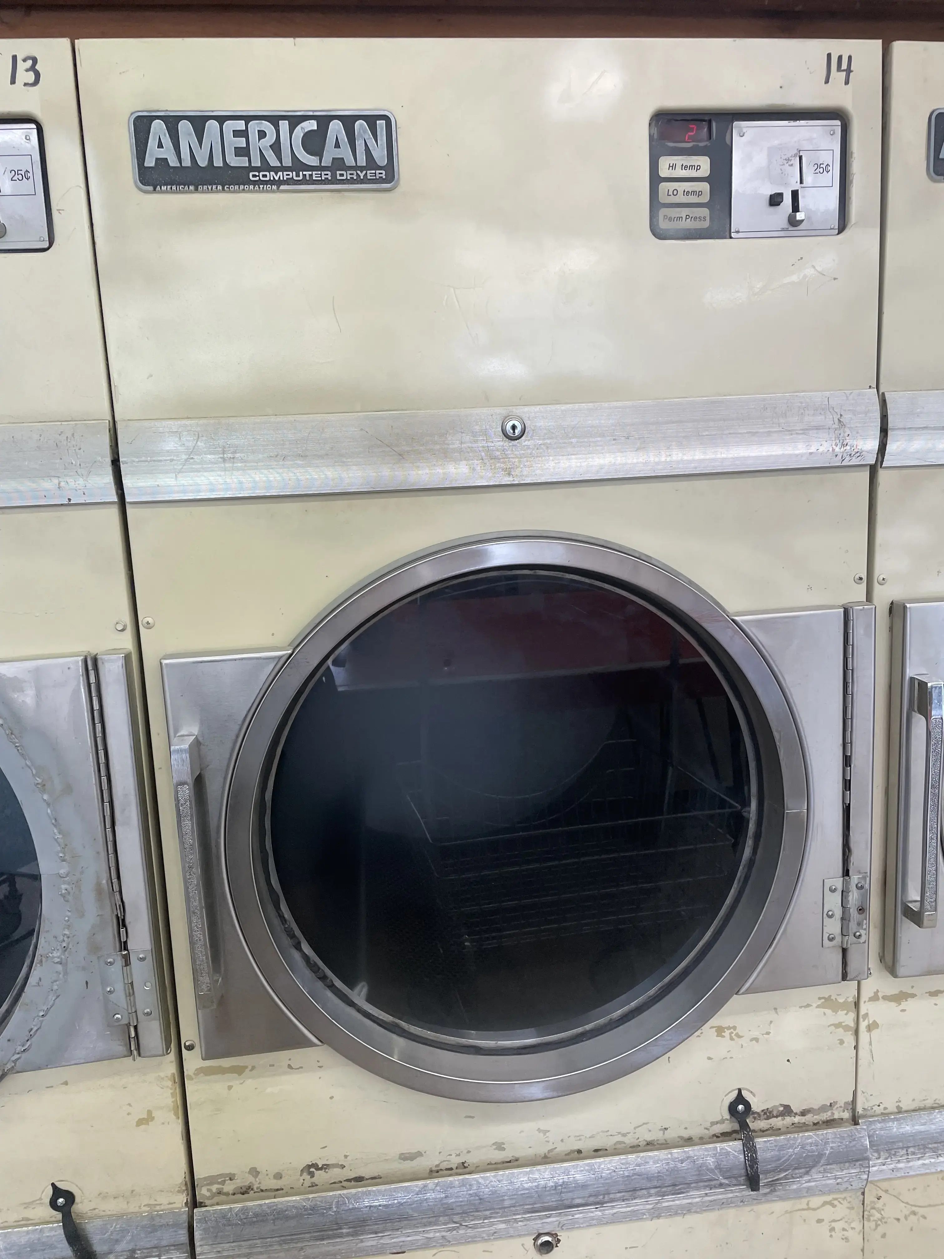 DJ Coin Laundry thumbnail 14