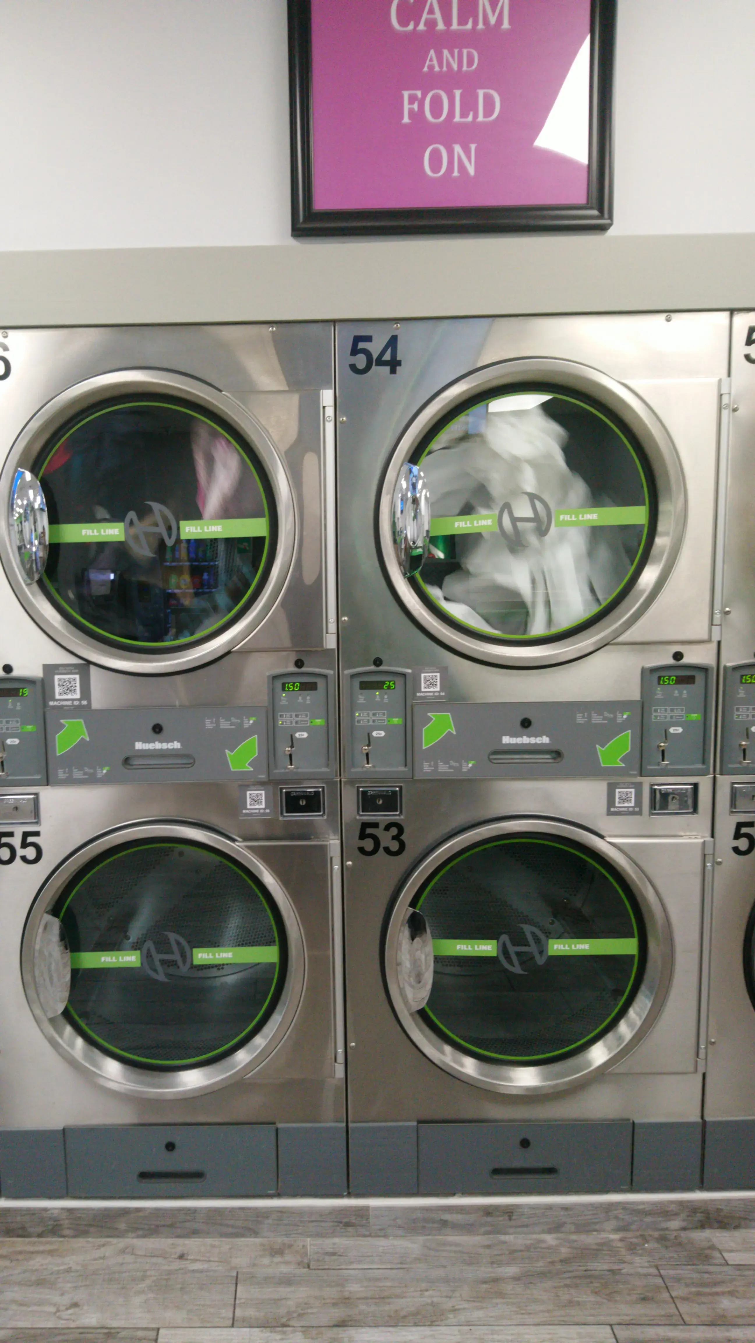 DJ's Laundromart thumbnail 10