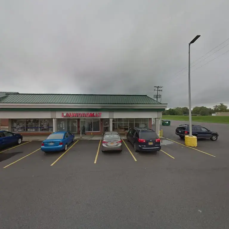 D&L Laundromat thumbnail 7