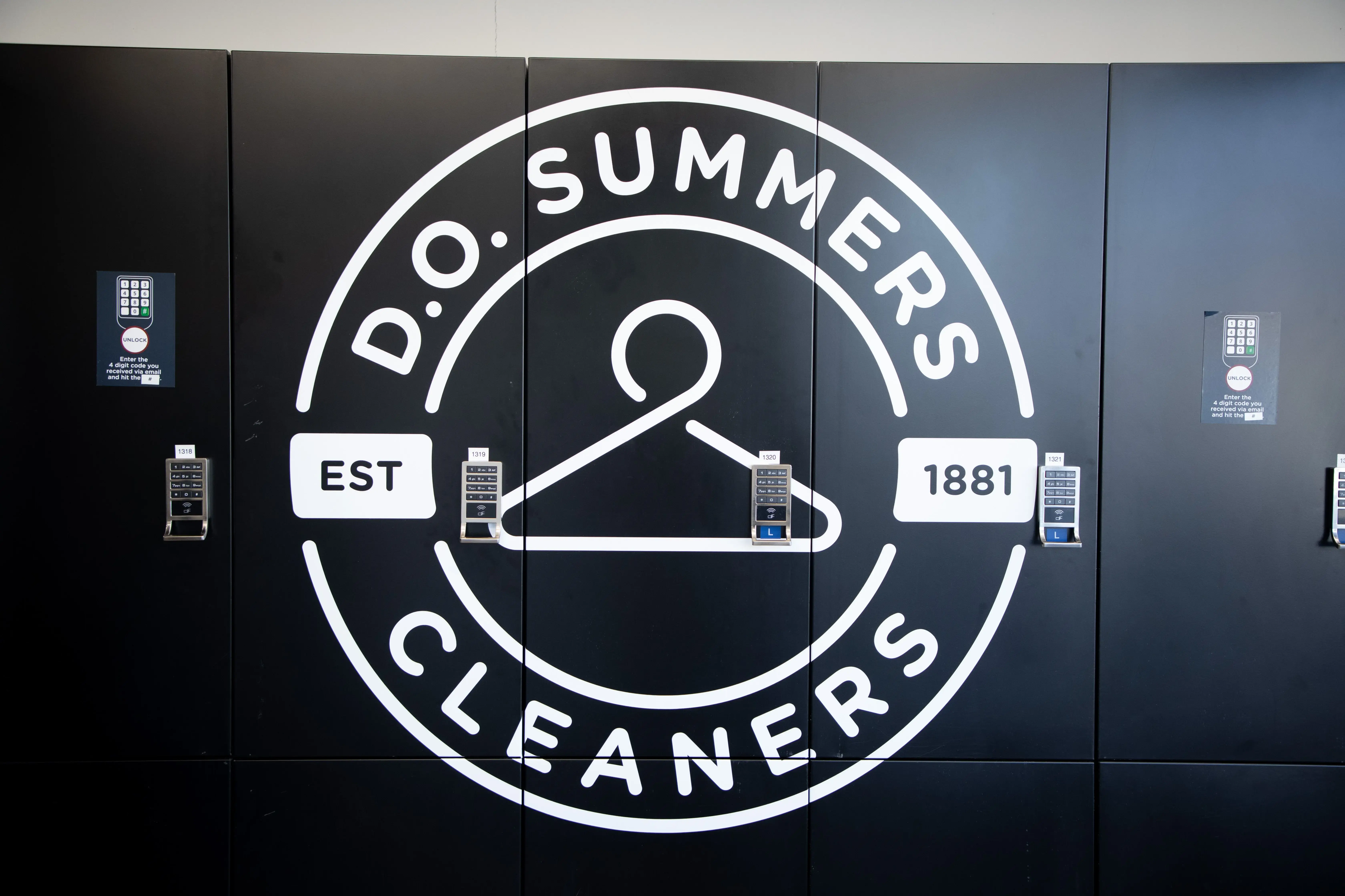 D.O. Summers Cleaners & Laundry - Cedar Hill thumbnail 7