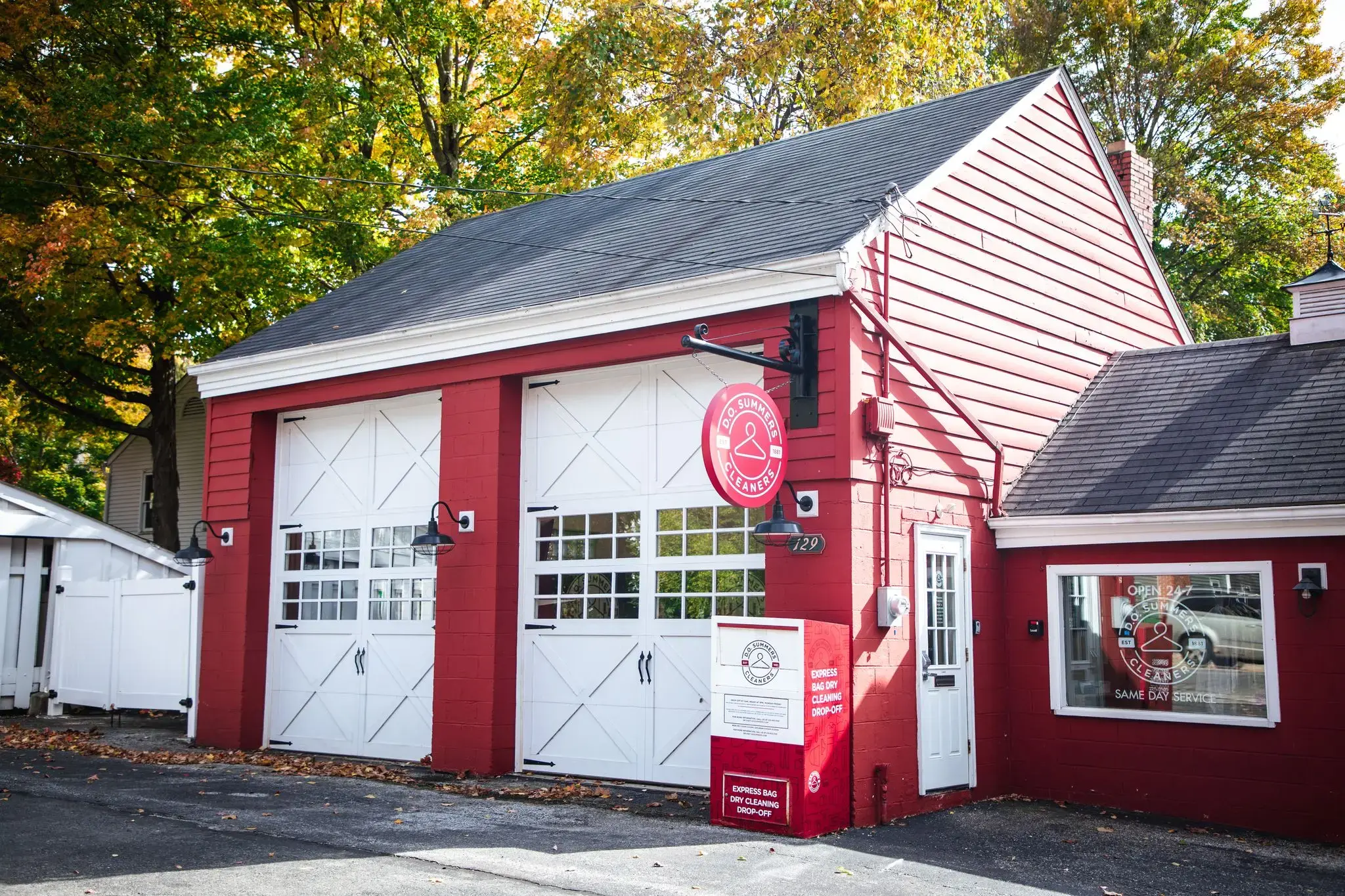 D.O. Summers Cleaners & Laundry - Chagrin Falls thumbnail 10