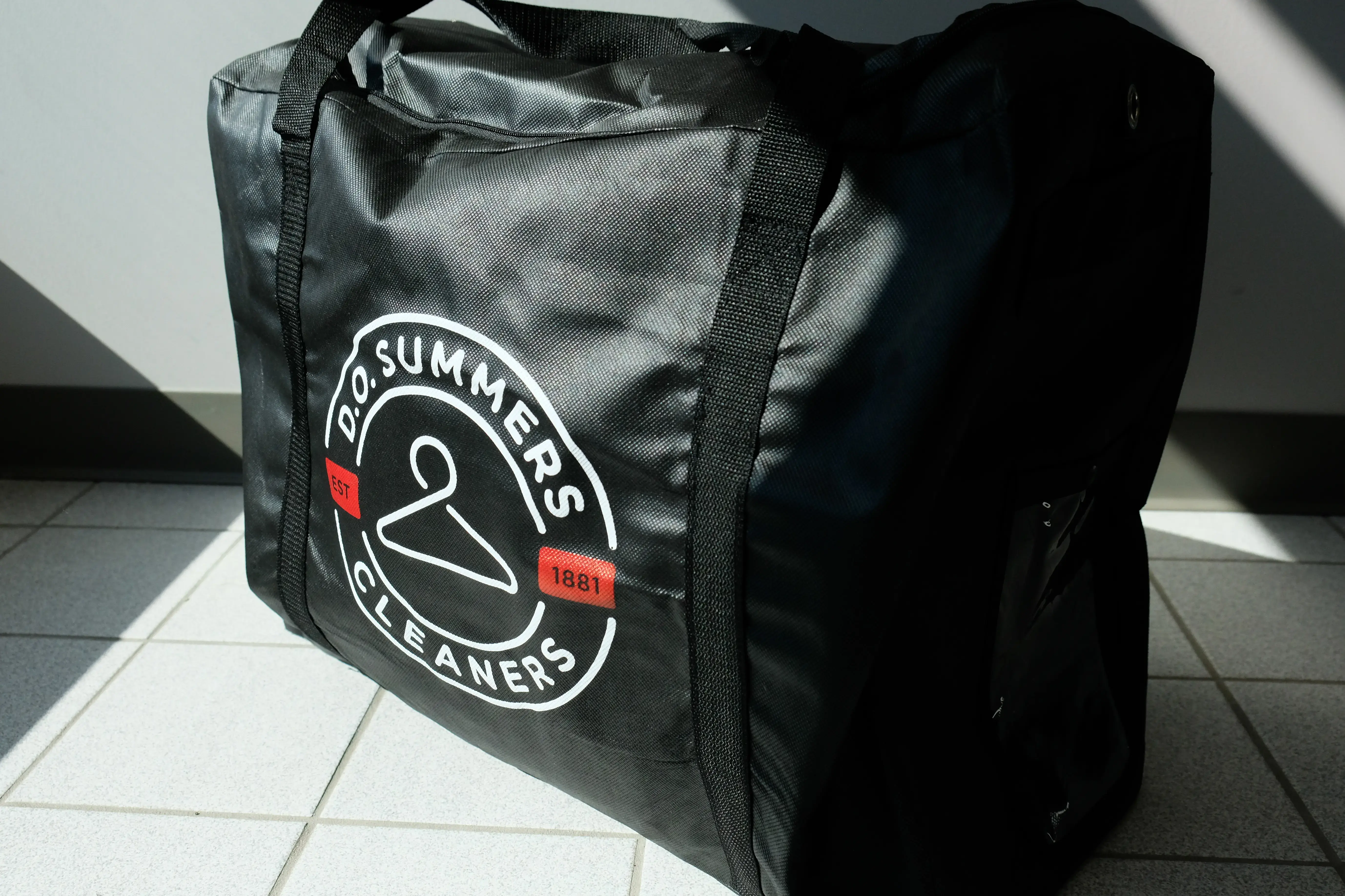 D.O. Summers Cleaners & Laundry - Downtown Cleveland - Image 3