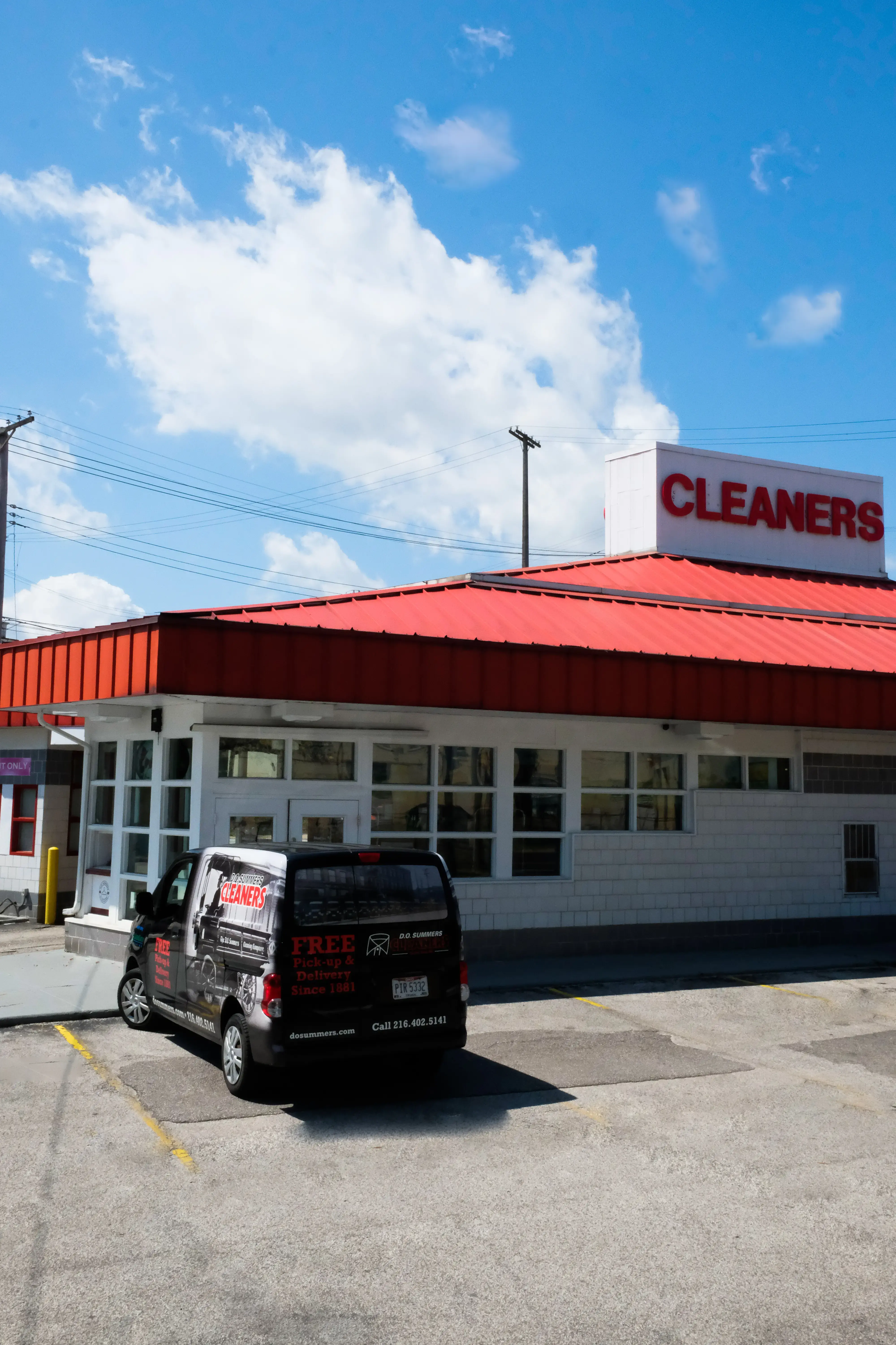 D.O. Summers Cleaners & Laundry - Downtown Cleveland - Image 14