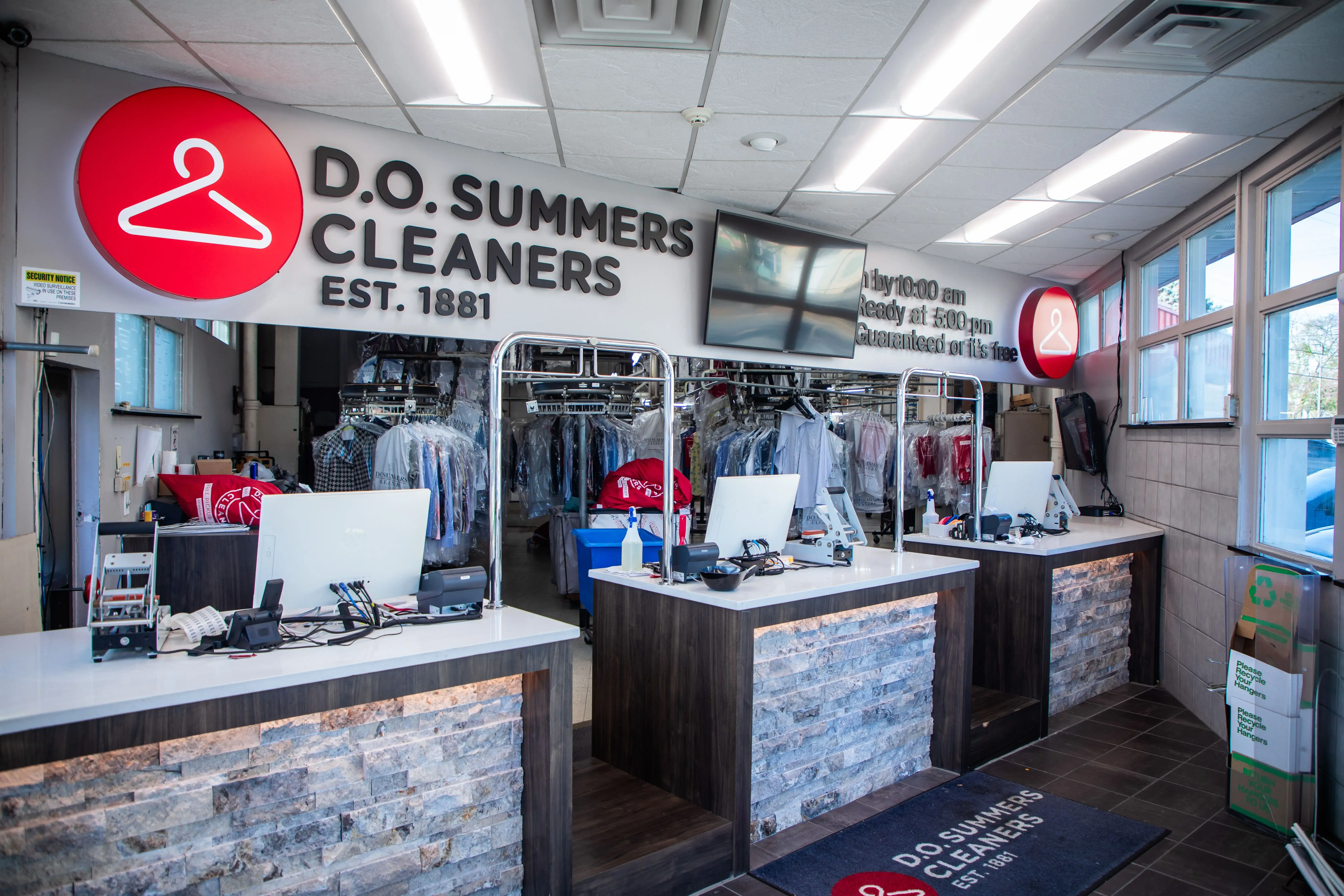 D.O. Summers Cleaners & Laundry - Downtown Cleveland - Image 4