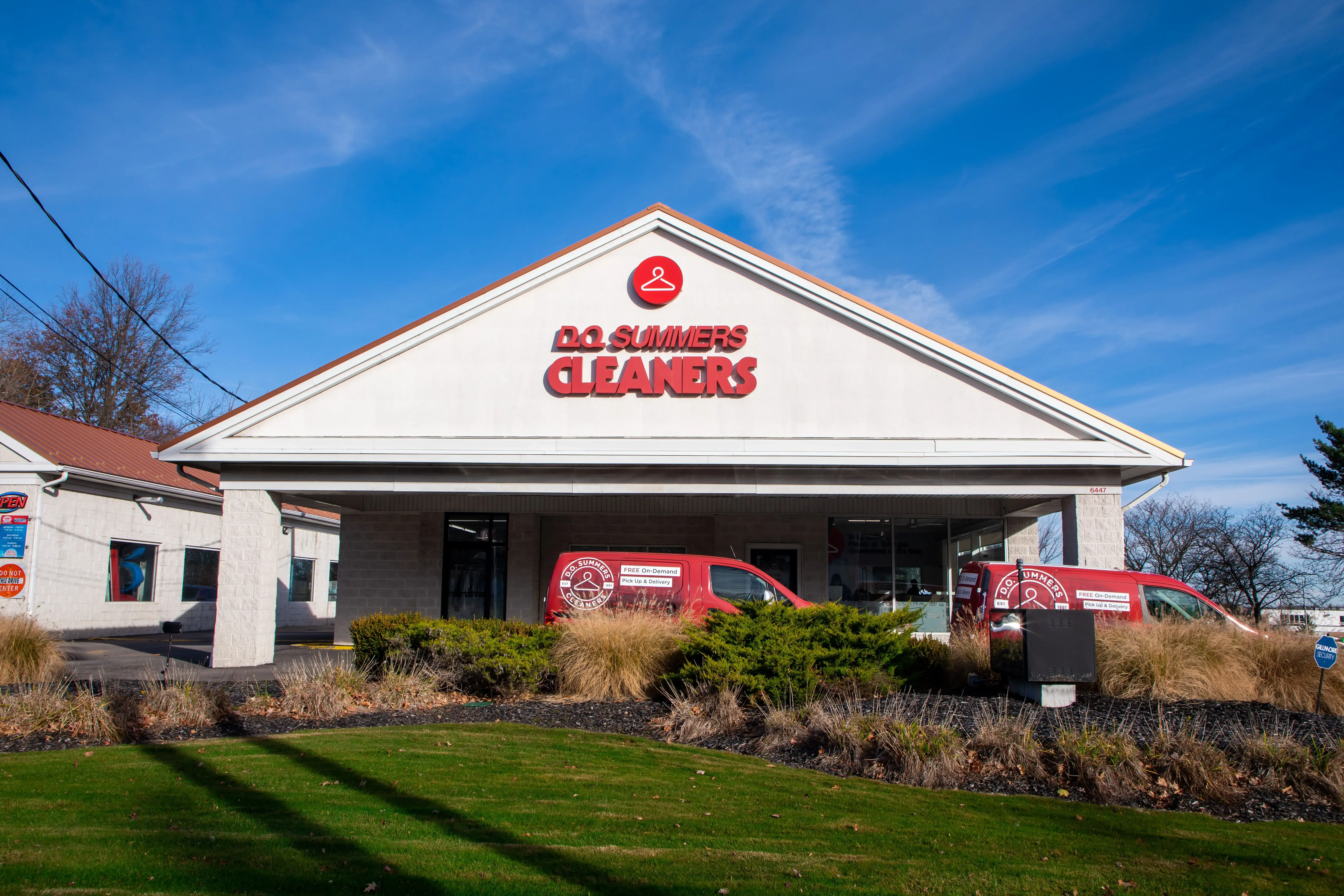 D.O. Summers Cleaners & Laundry - Mayfield Village - Image 1