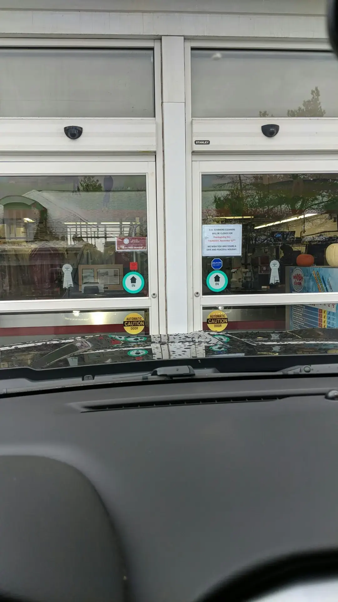 D.O. Summers Cleaners & Laundry - Mayfield Village - Image 9