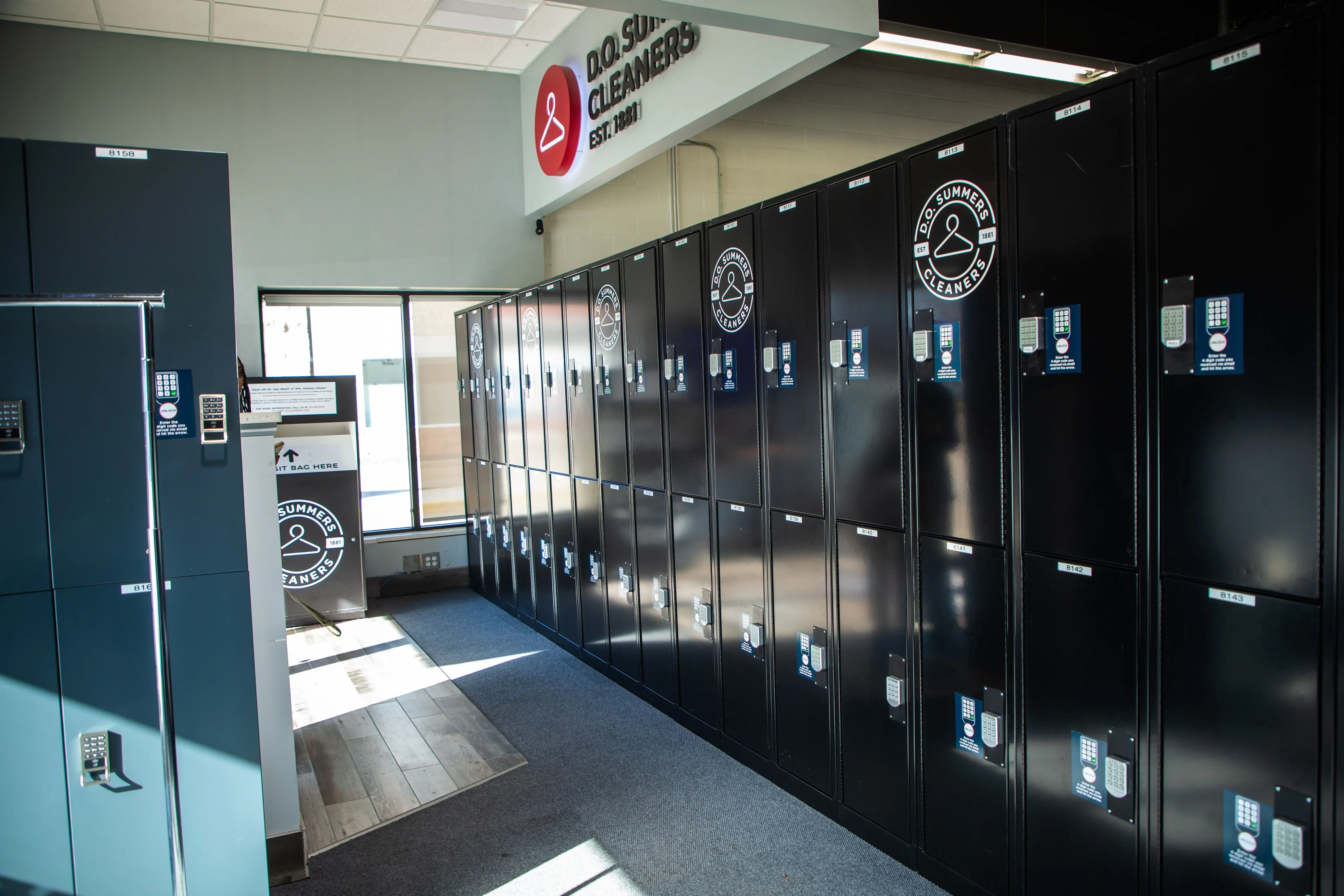 D.O. Summers Cleaners & Laundry - Northfield - Image 3