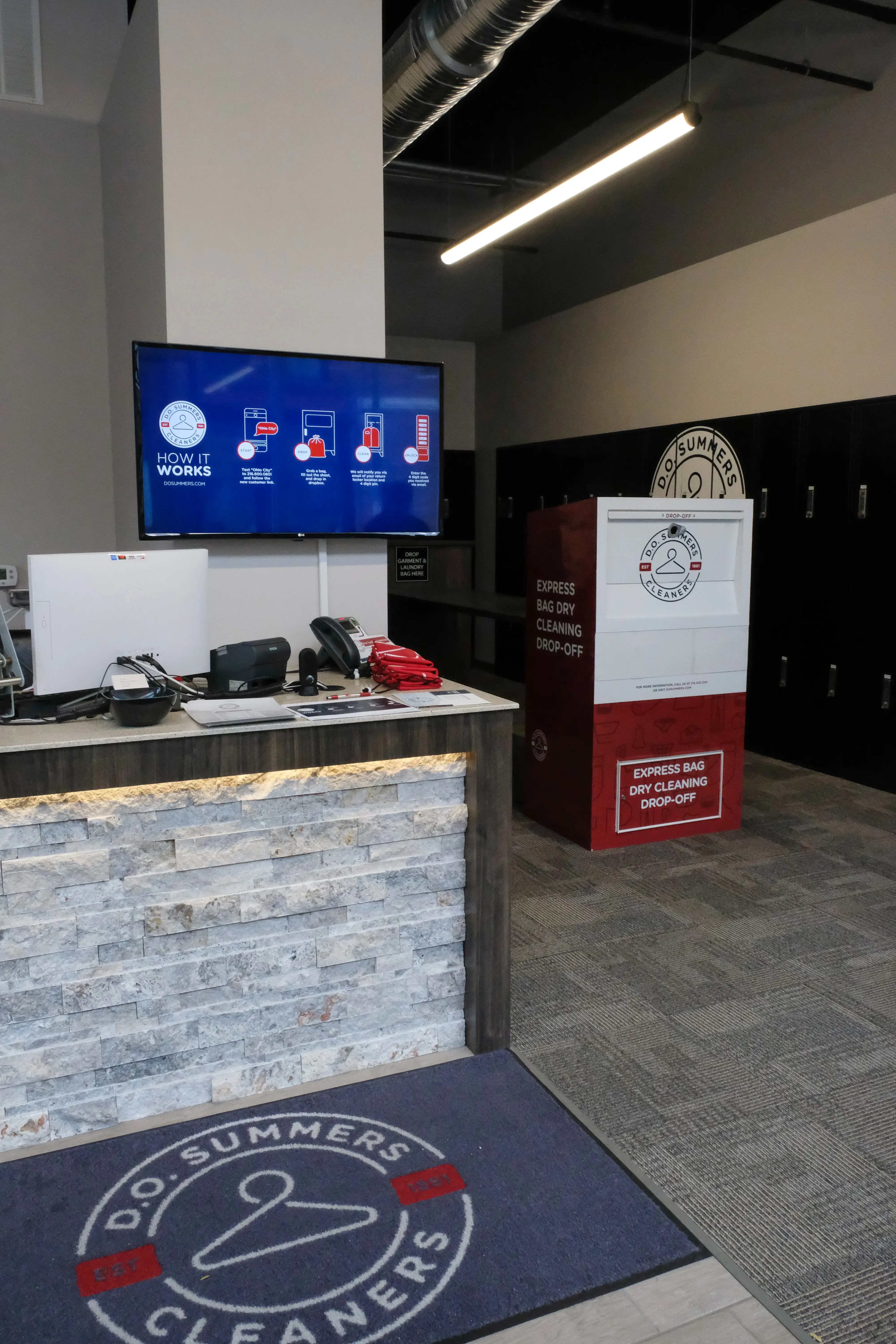 D.O. Summers Cleaners & Laundry - Ohio City thumbnail 13