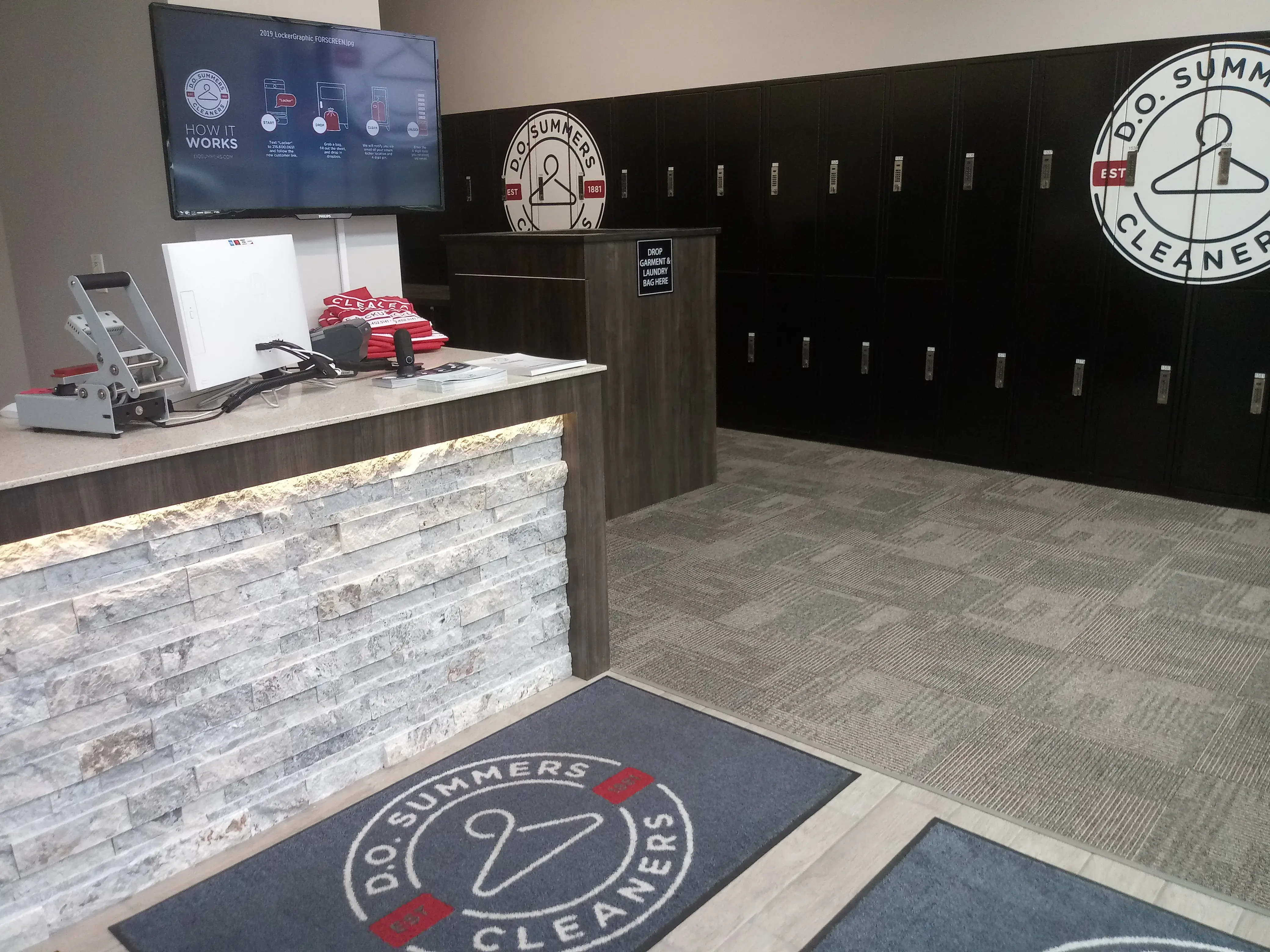 D.O. Summers Cleaners & Laundry - Ohio City - Image 11