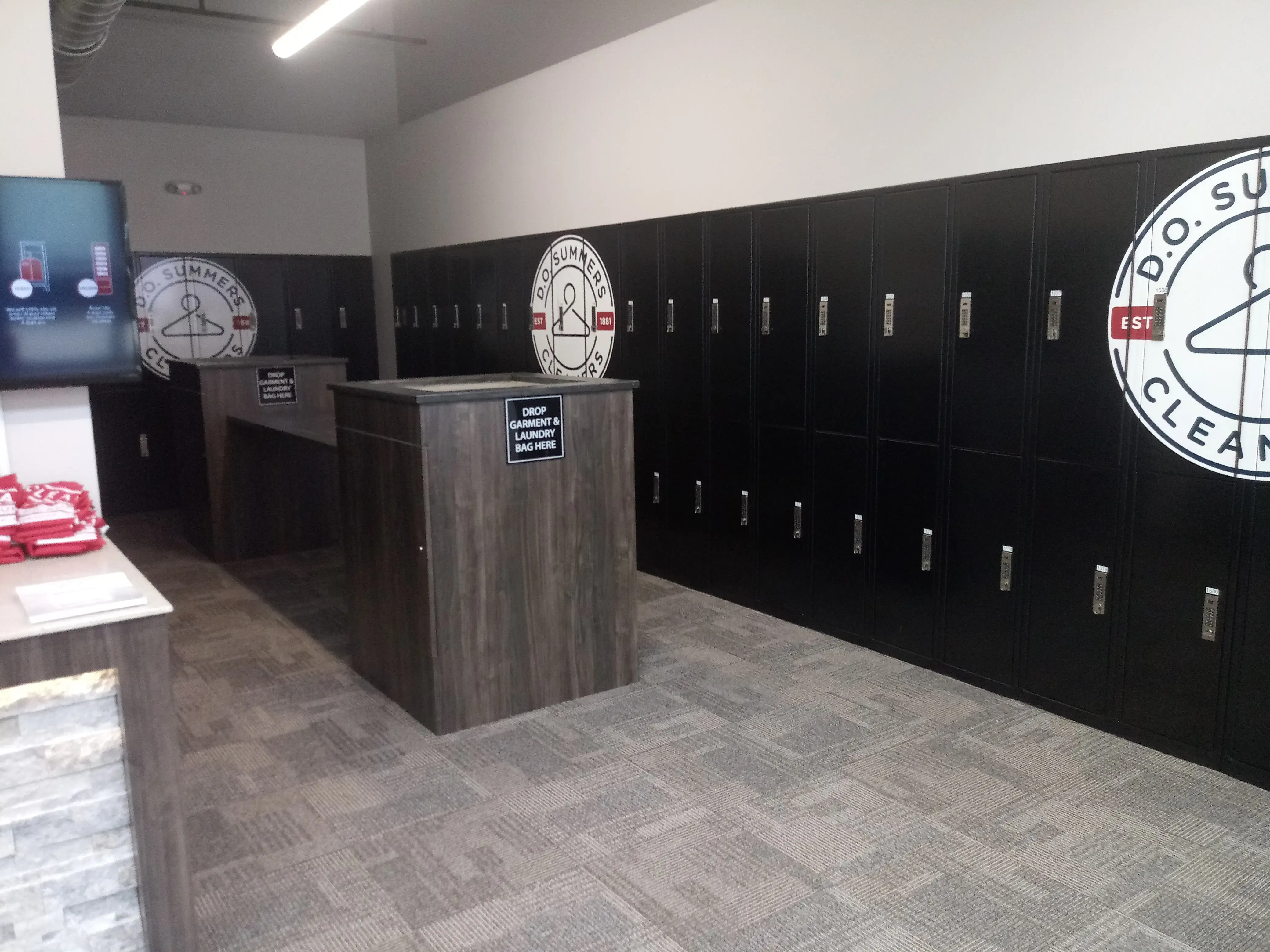 D.O. Summers Cleaners & Laundry - Ohio City thumbnail 3