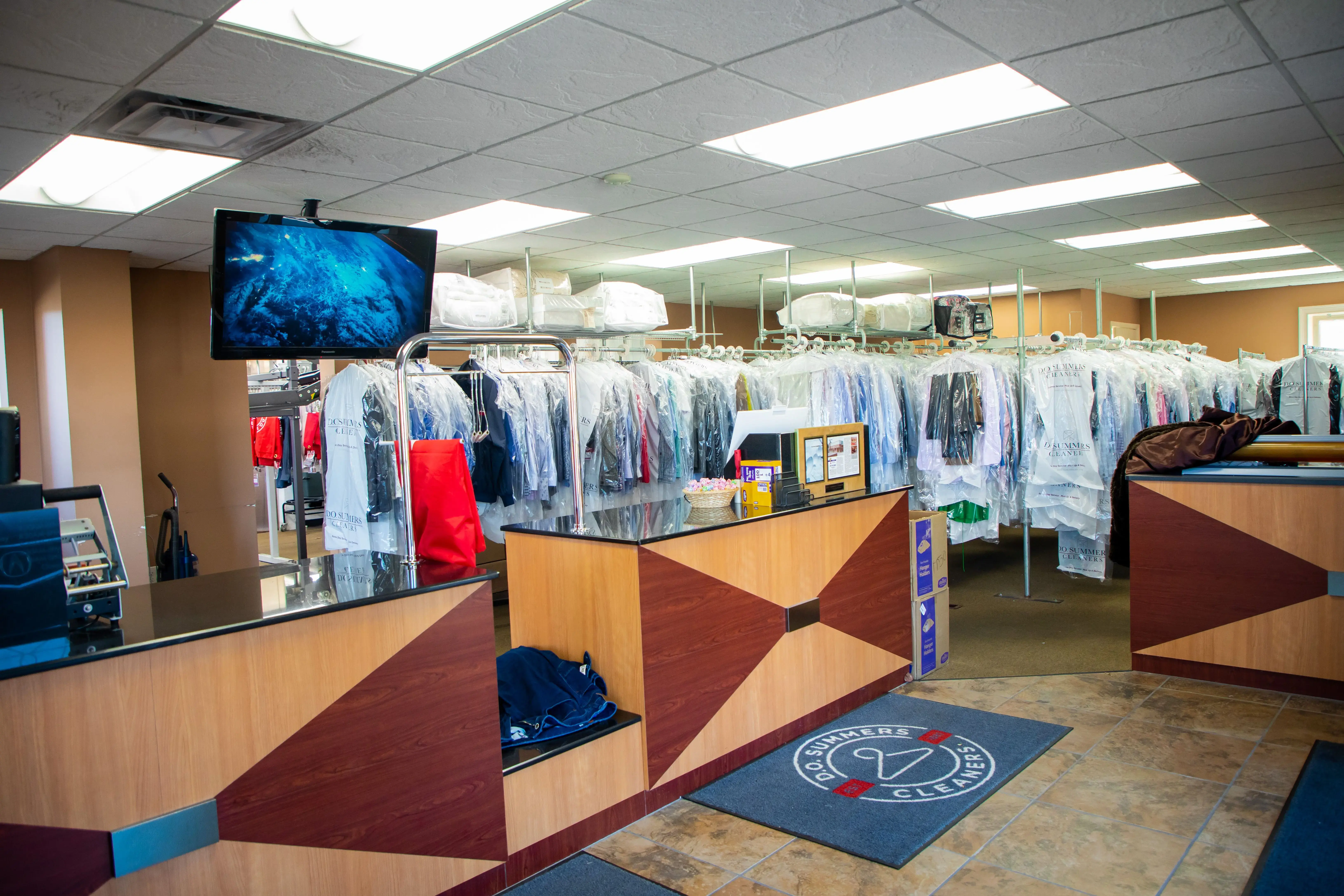 D.O. Summers Cleaners & Laundry - Solon - Image 5