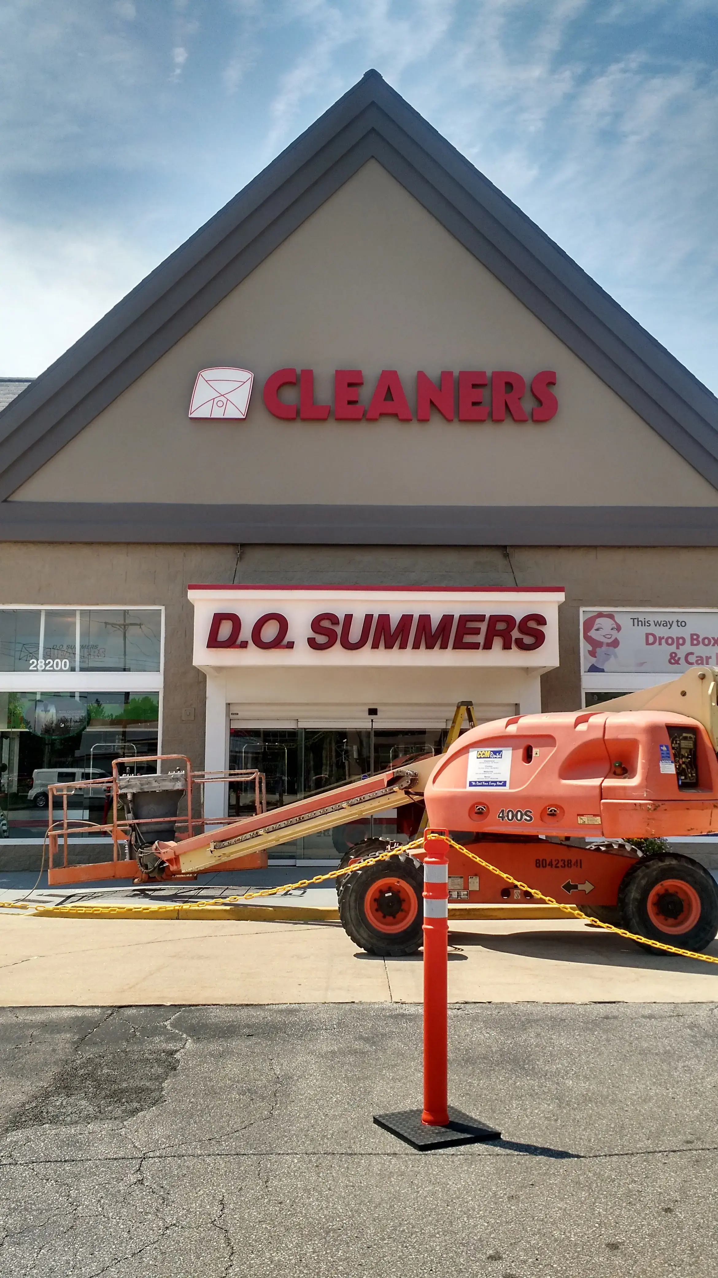 D.O. Summers Cleaners & Laundry - Woodmere thumbnail 10