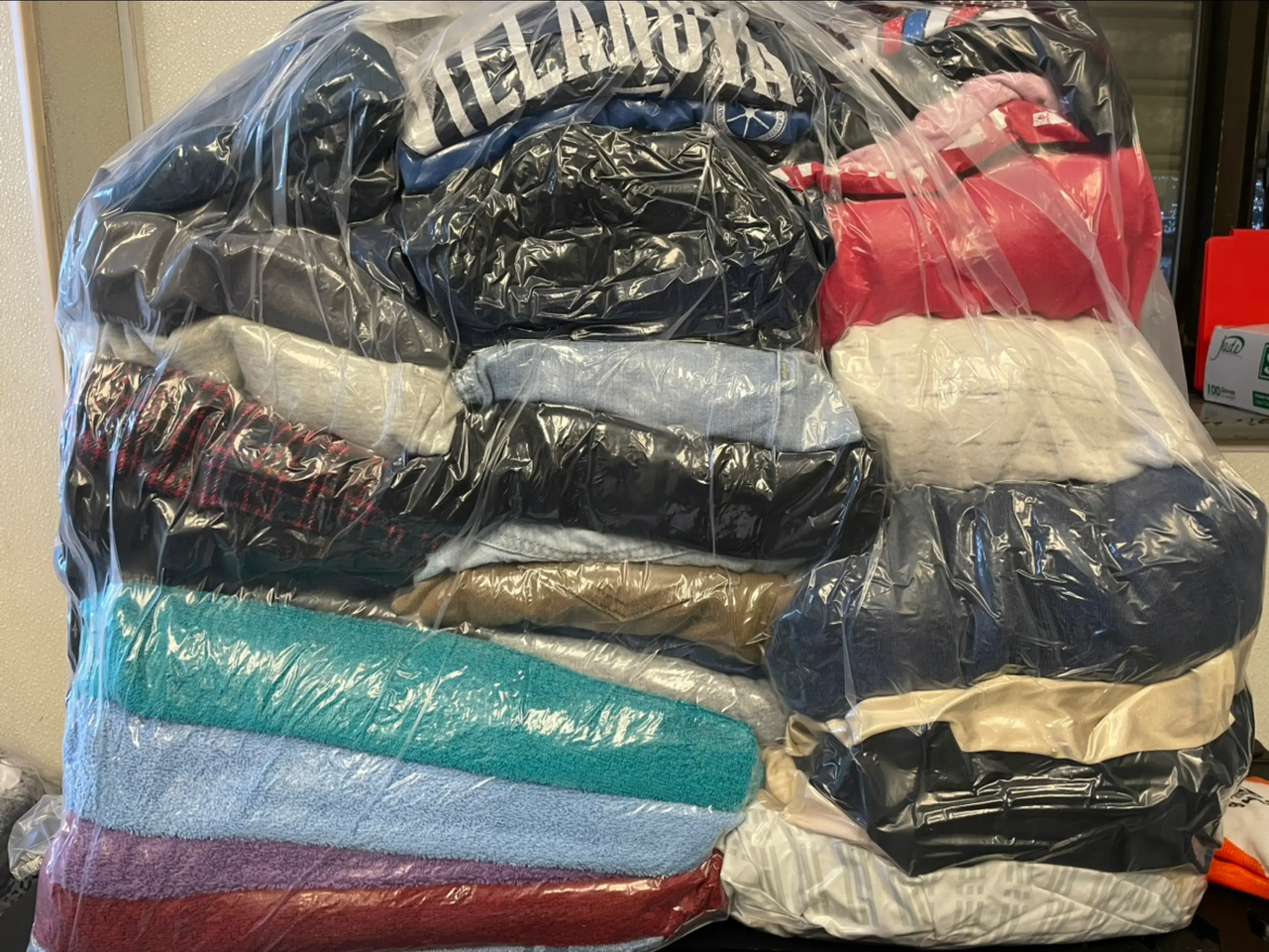 Do Your Dirty Laundry Services LLC thumbnail 1