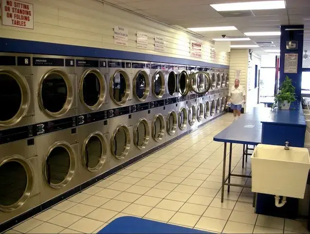 Doc's Coin Laundry - Image 19