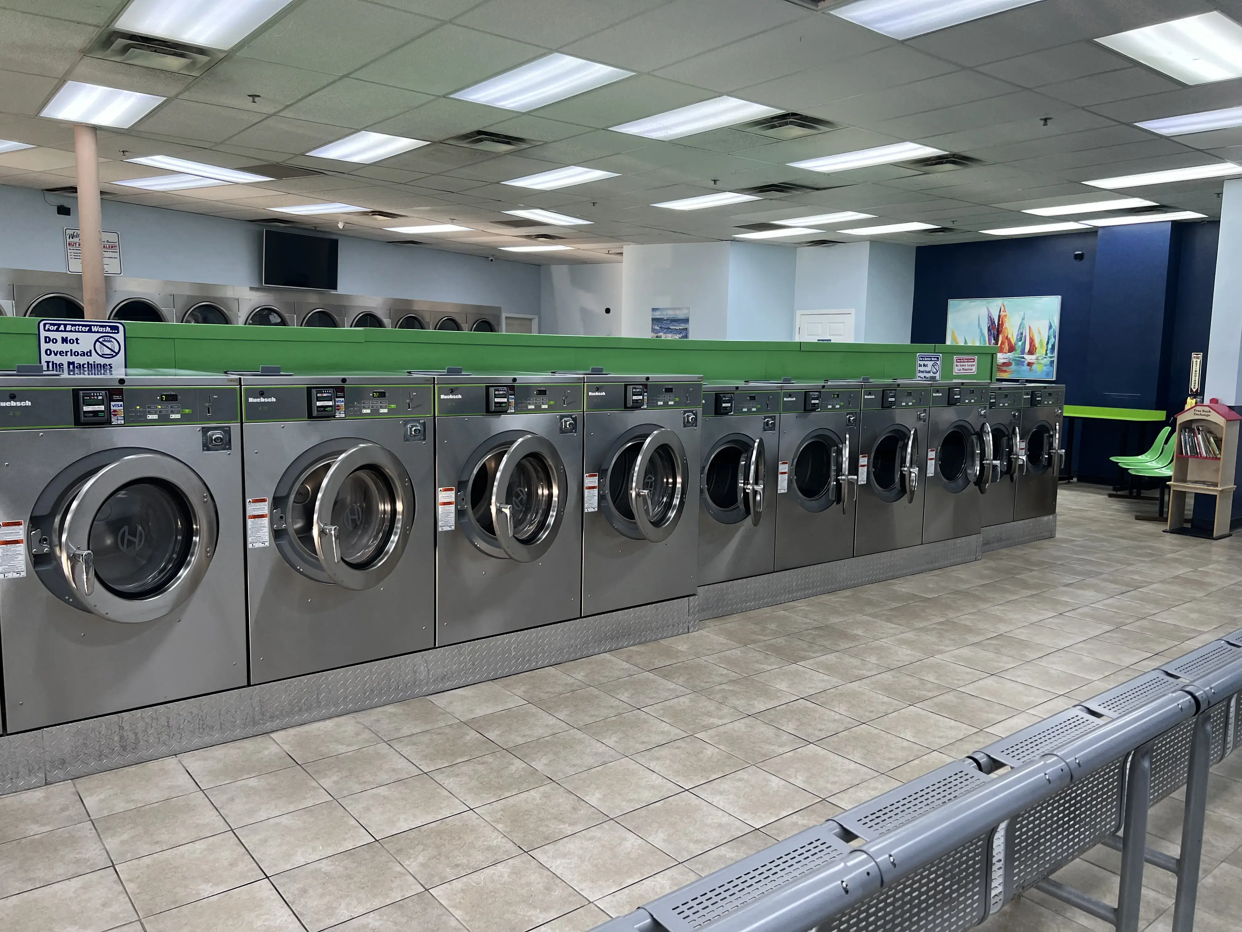 Dolce Vita Laundry location