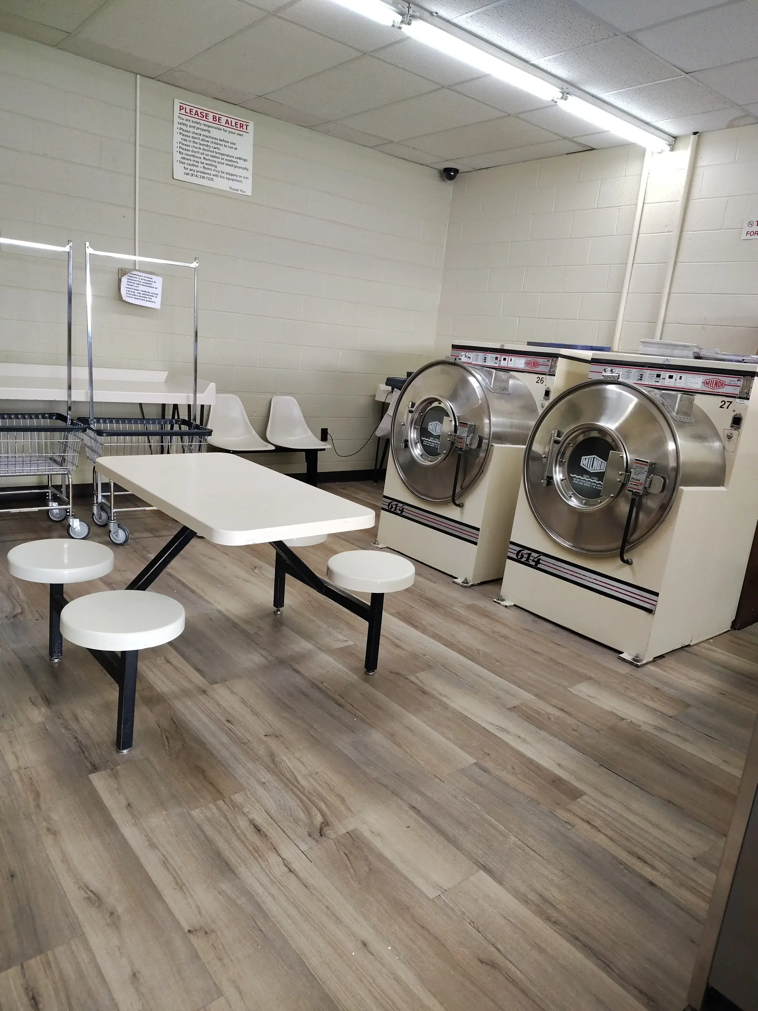 Dolly's Washhouses at Aaron Drive - Image 3
