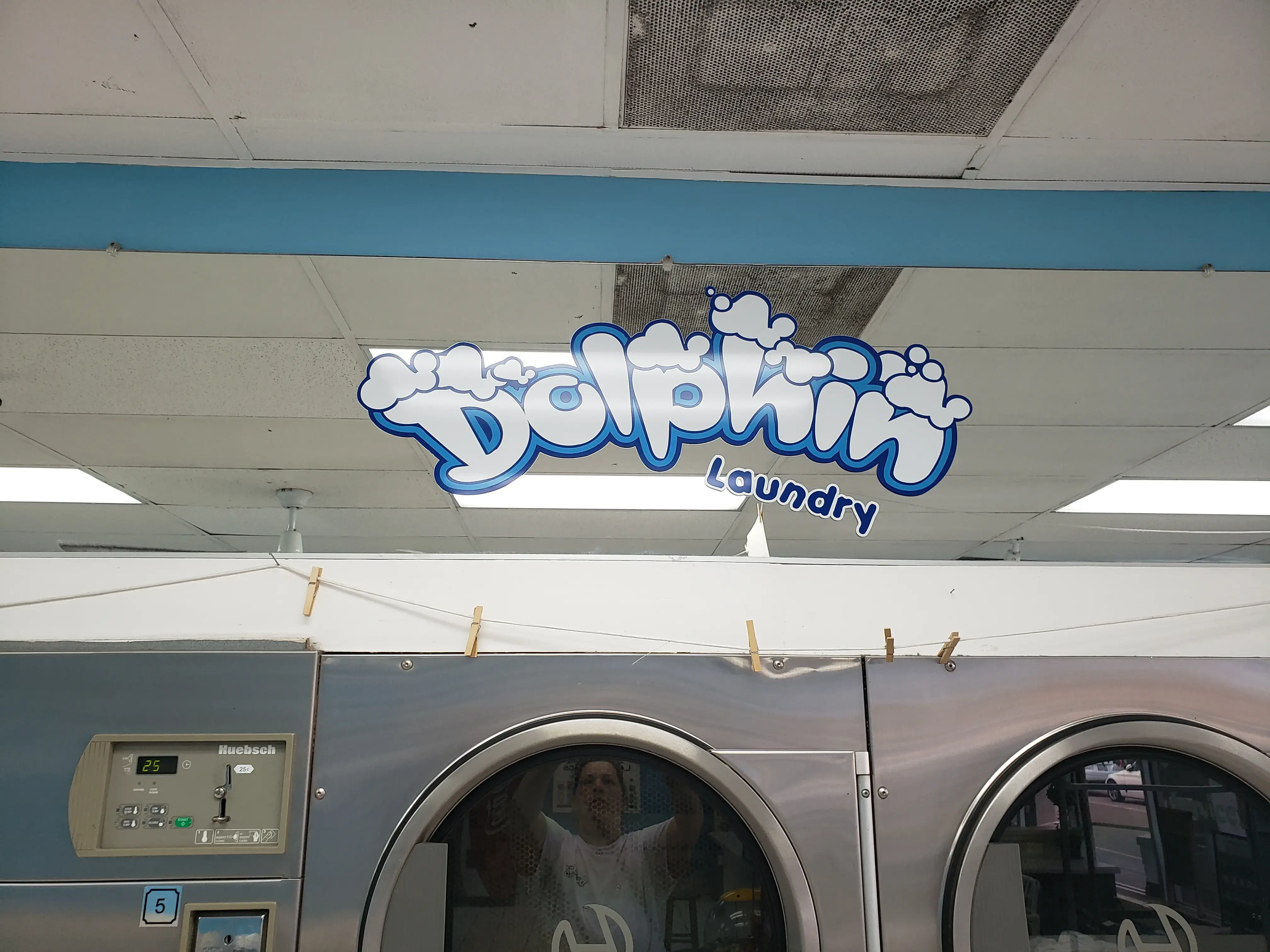 Dolphin Laundry - Image 7