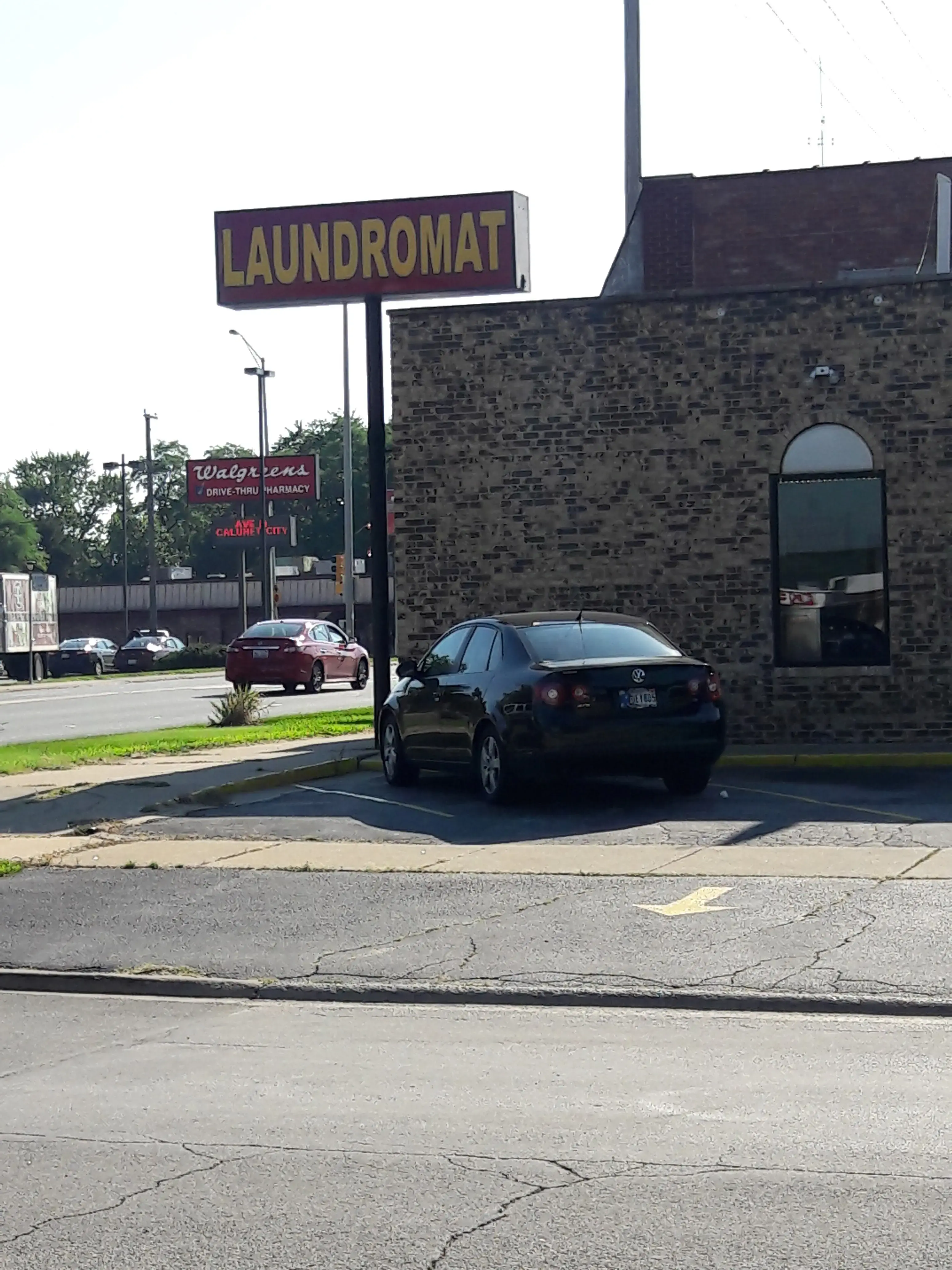 Dolton Laundry - Image 6