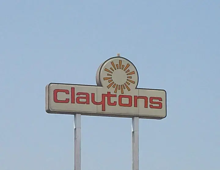 Don's Claytons DCI Fine DryCleaning location